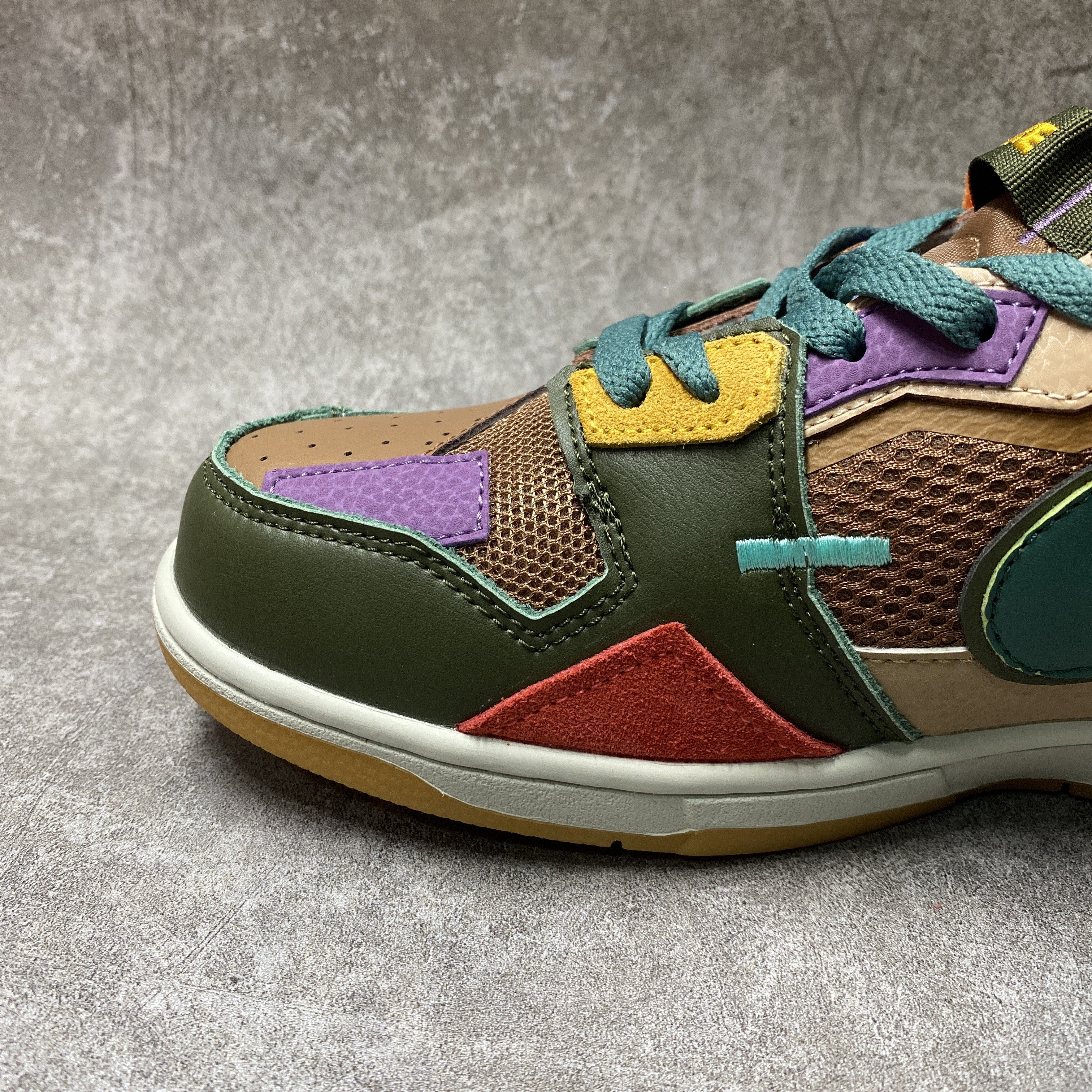 Nike Dunk Low Scrap Archeo Brown