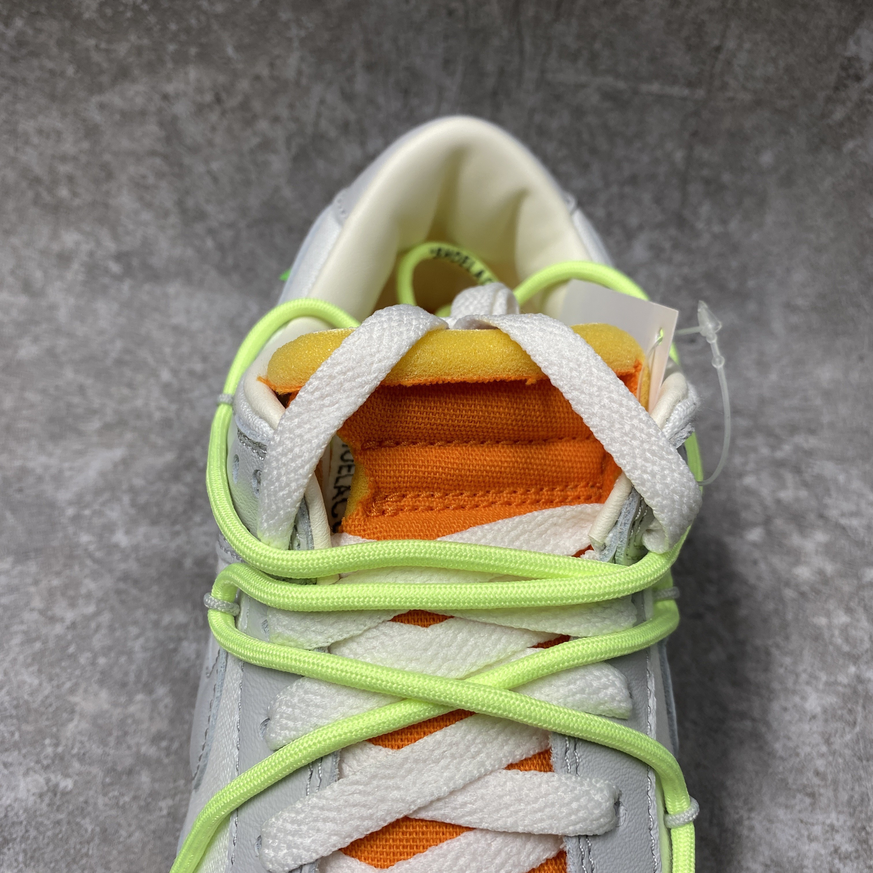 Nike Dunk Low Off-White Lot 43