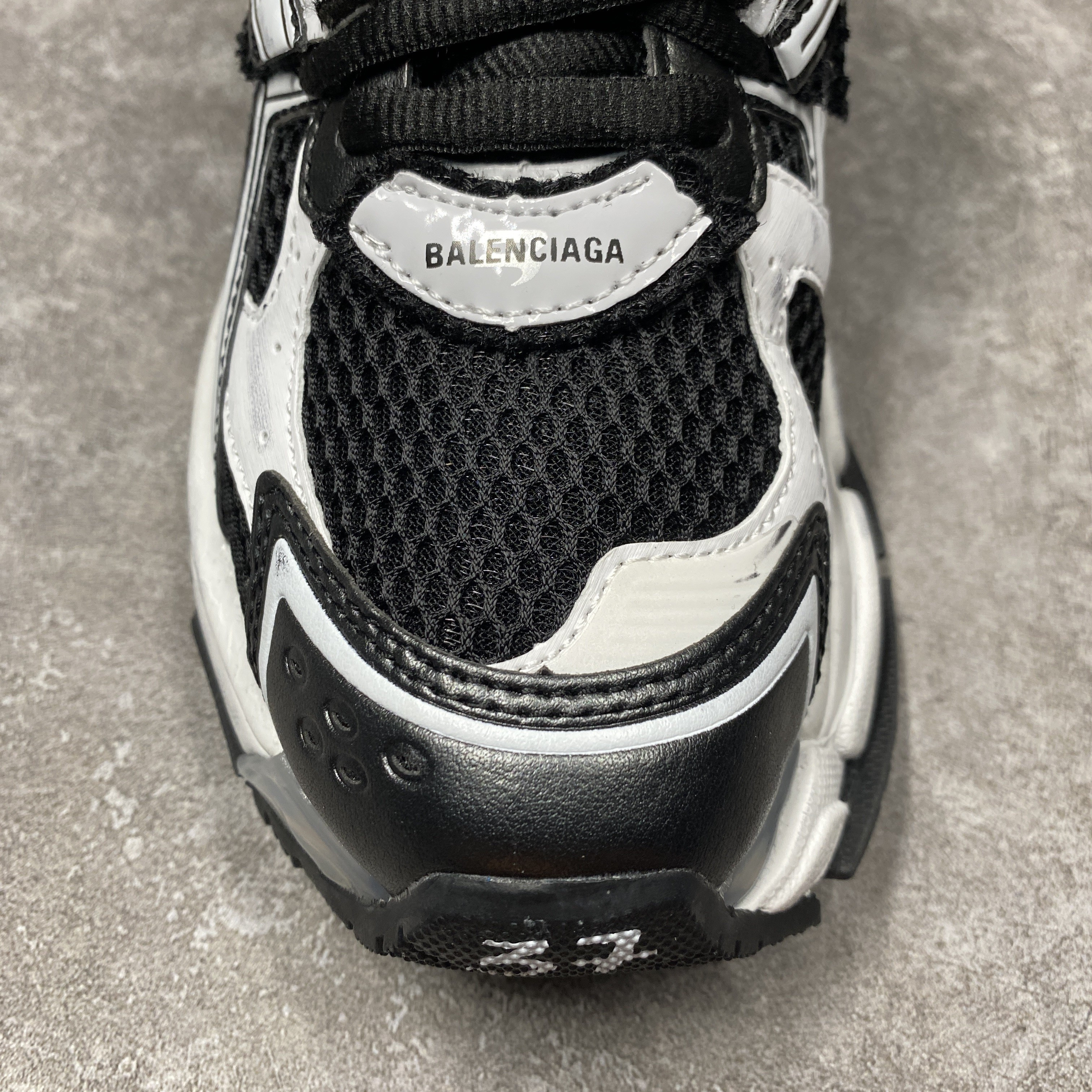 Balenciga Runner Sneaker Black White