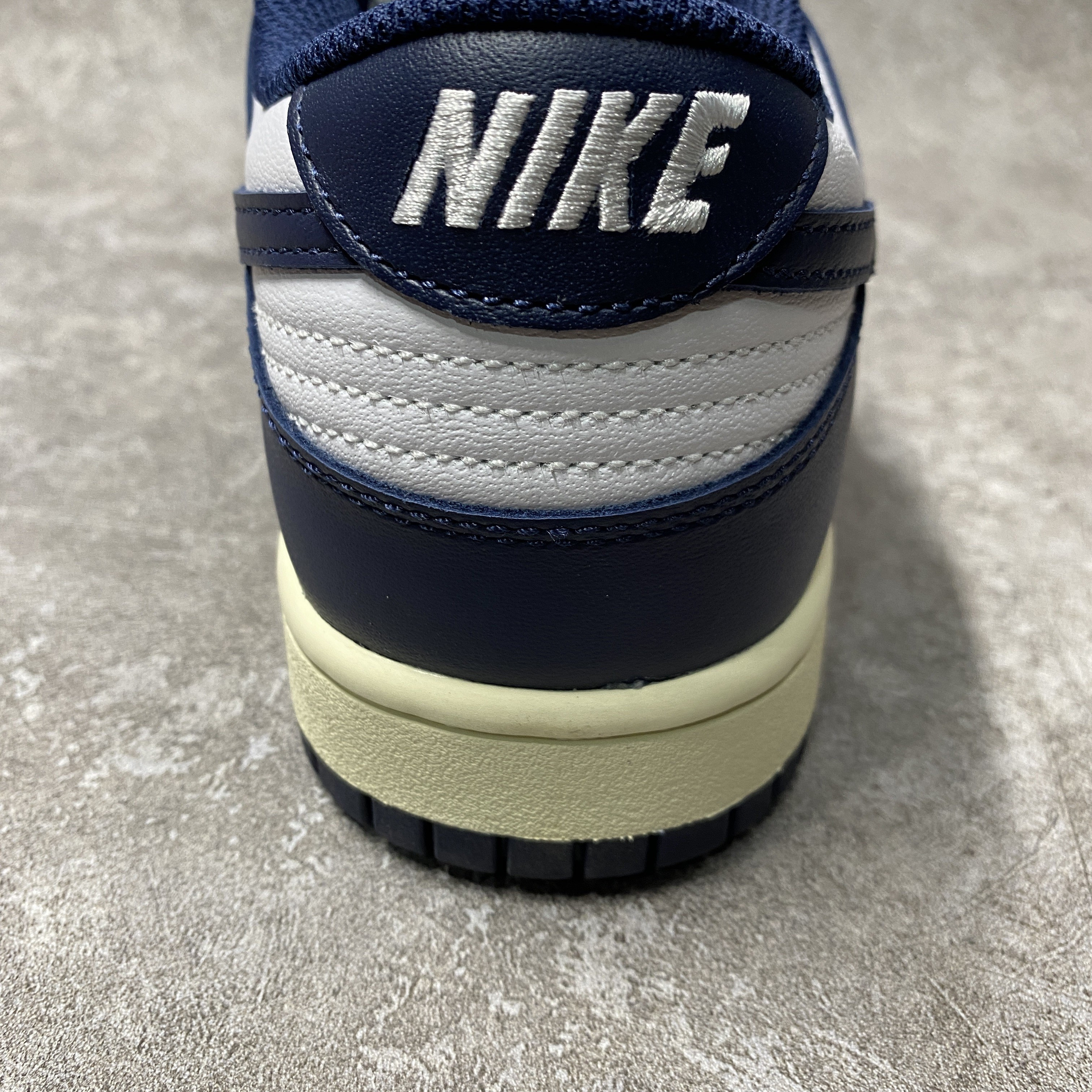Nike Dunk Low Vintage Navy