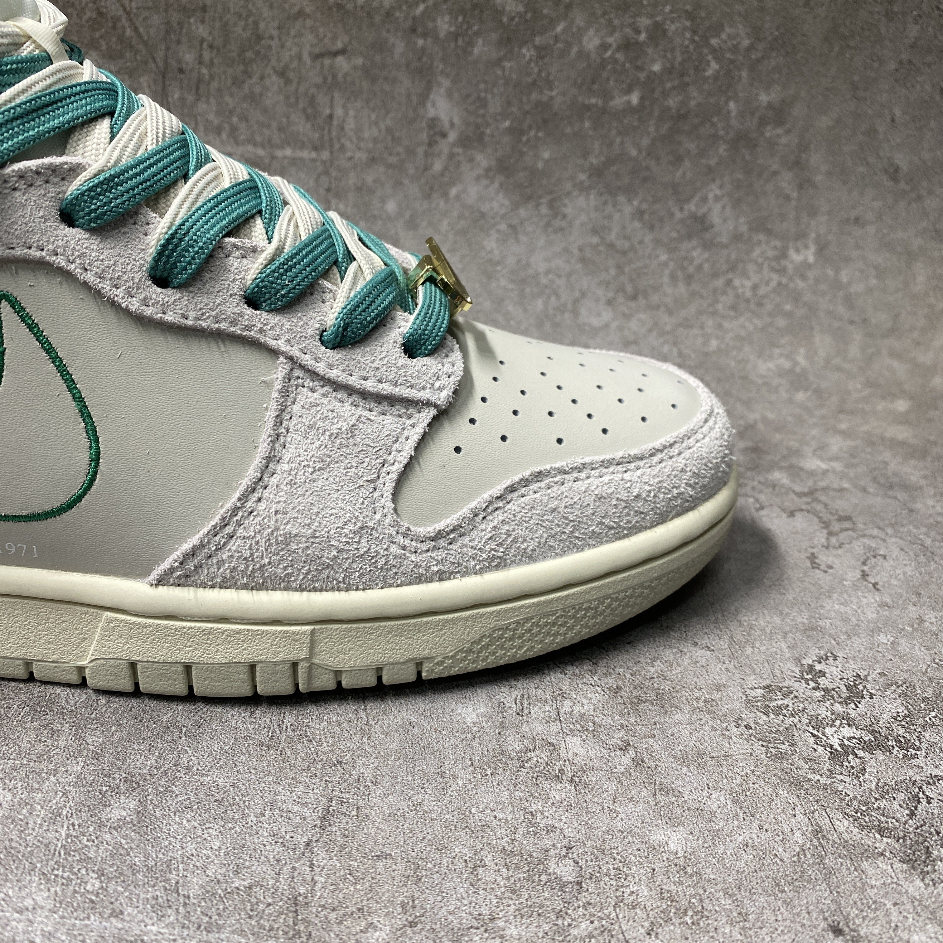 Nike Dunk High SE First Use Sail