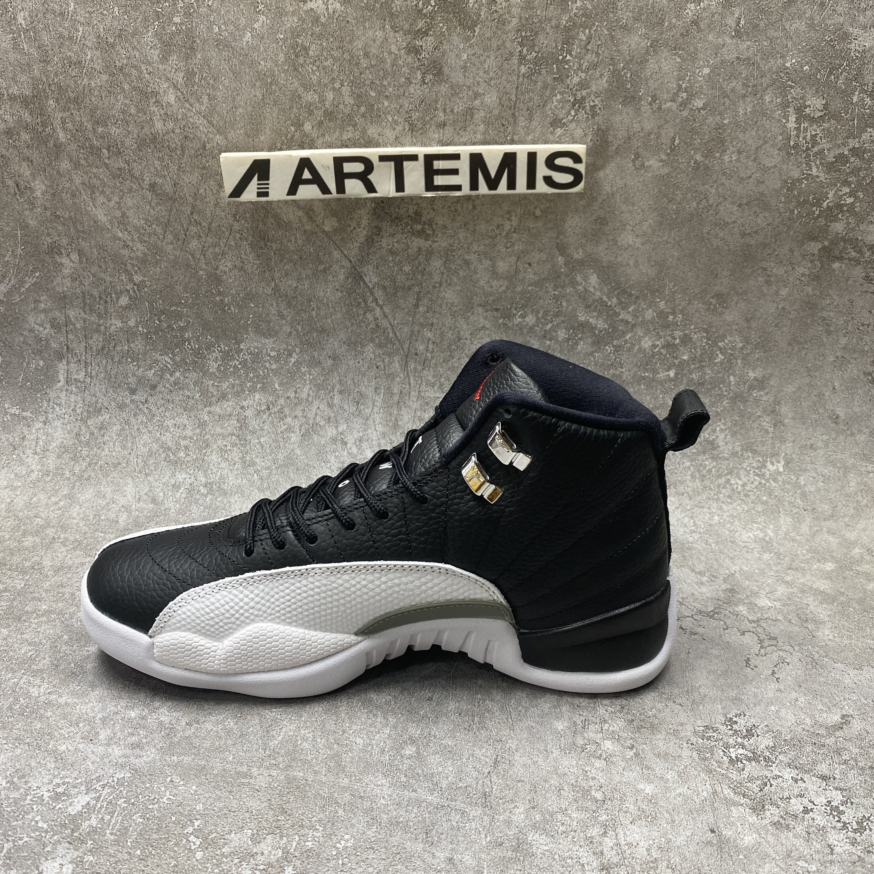 Air Jordan 12 Retro Playoffs (2022)