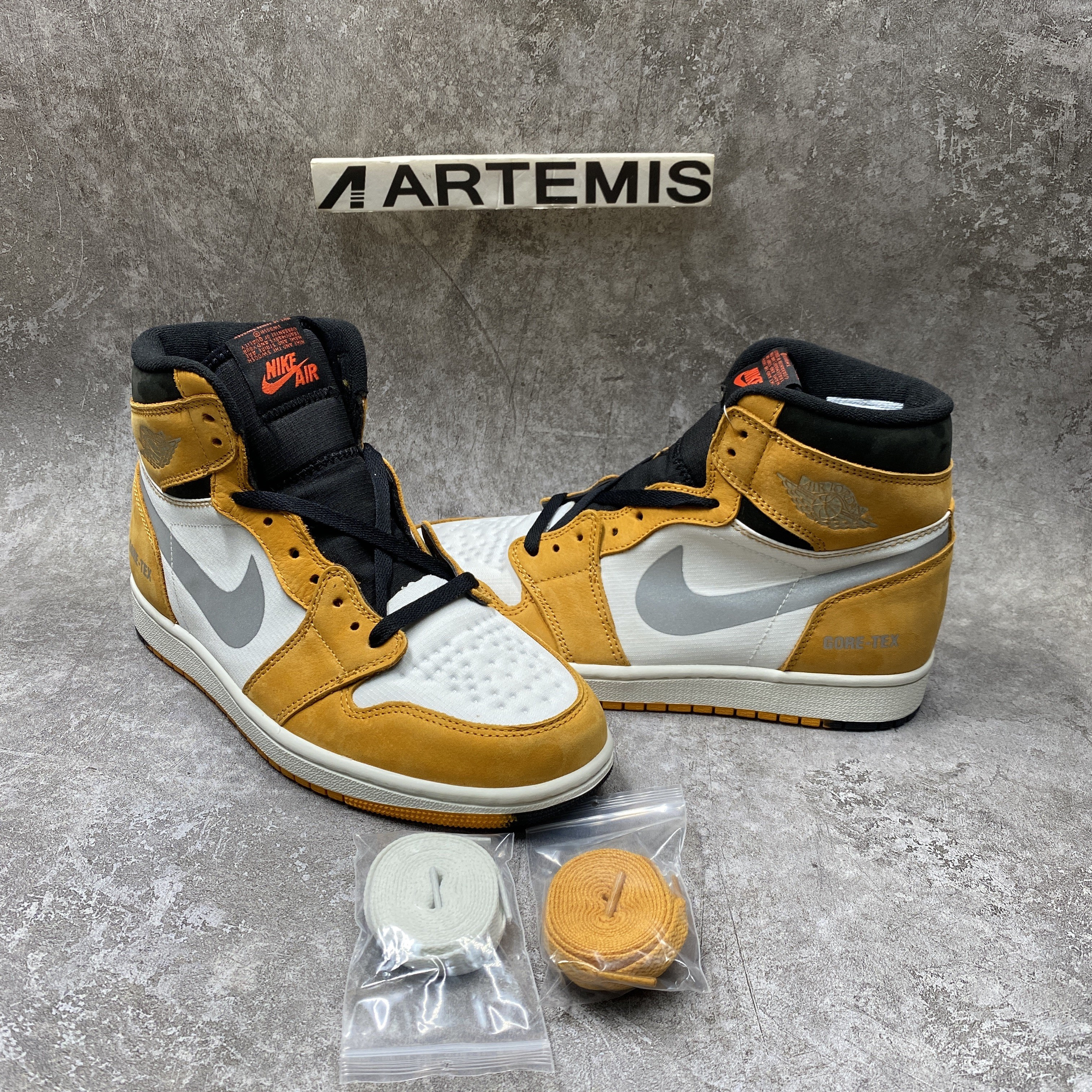 Air Jordan 1 High Element Gore-Tex Light Curry