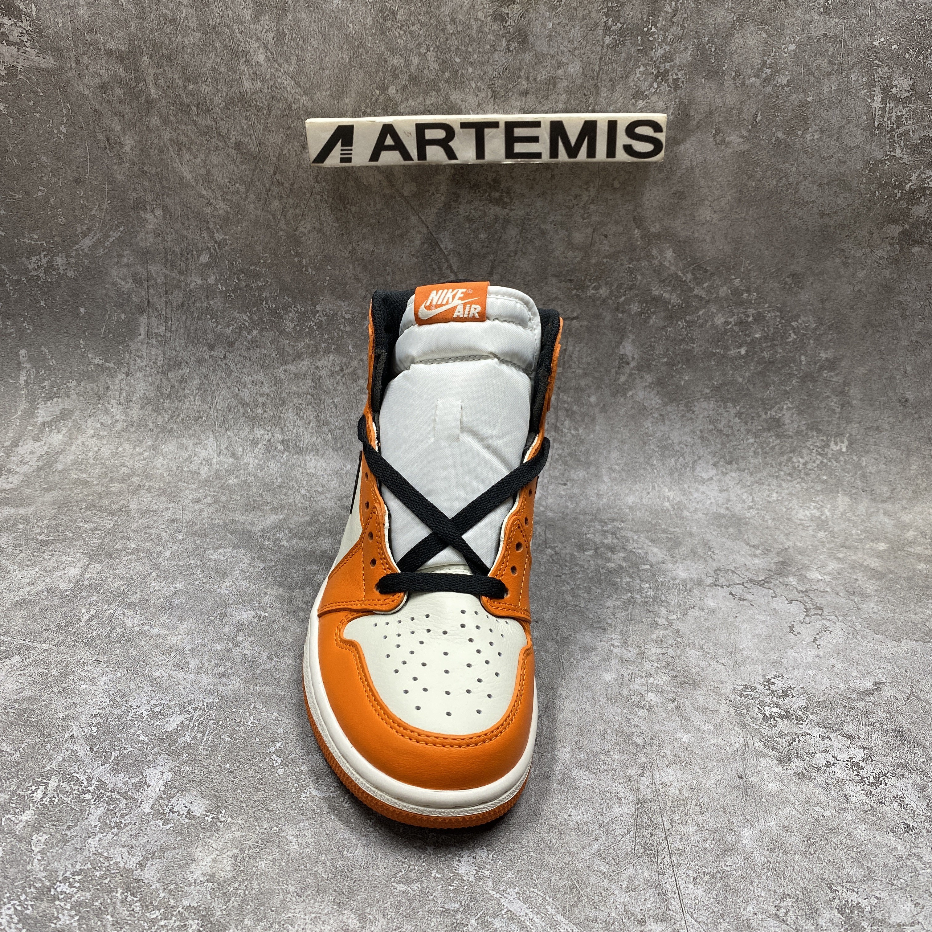 Air Jordan 1 Retro Reverse Shattered Backboard