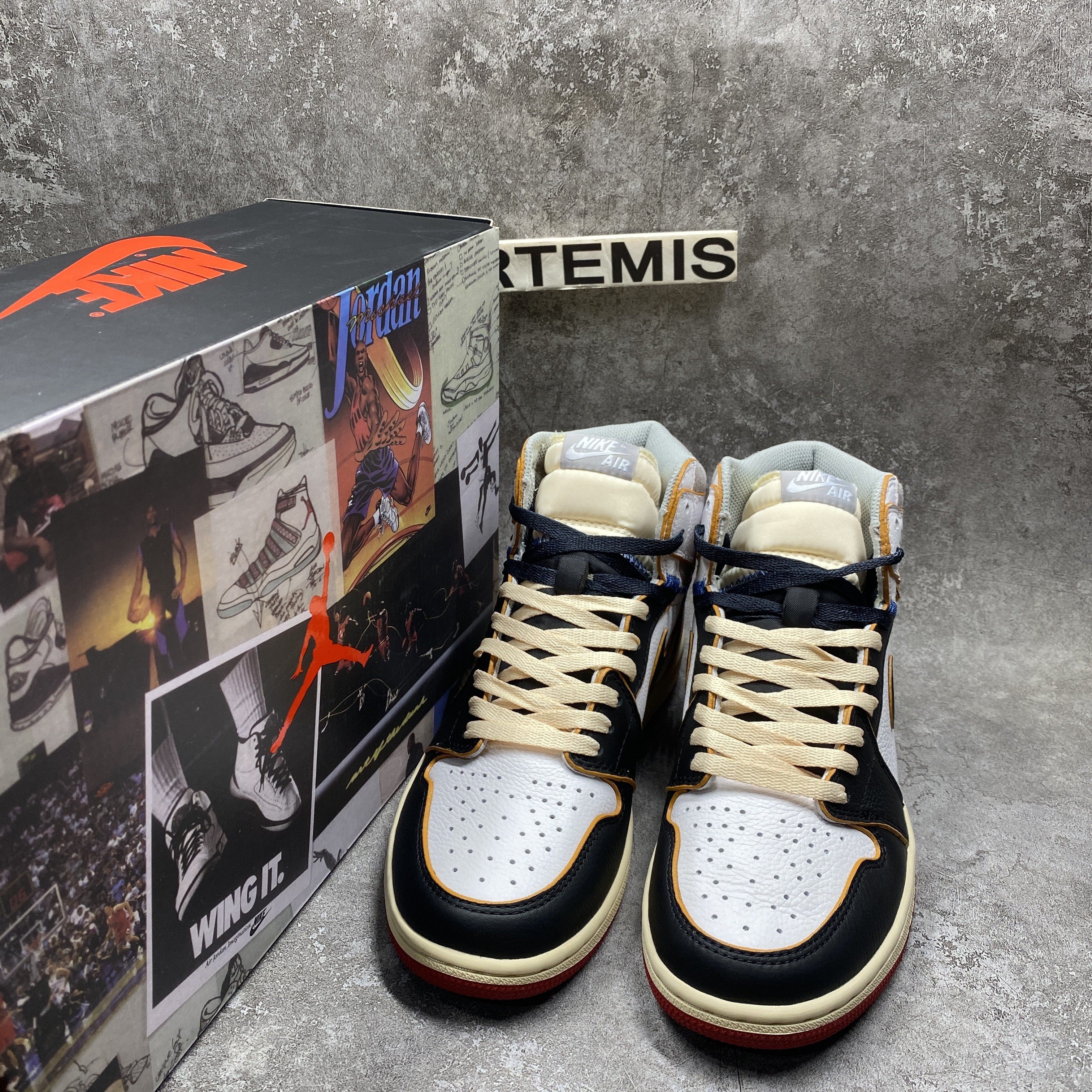Air Jordan 1 Retro High Union Los Angeles Black Toe