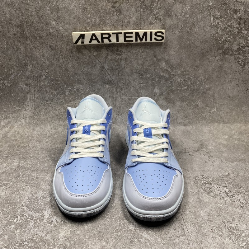 Air Jordan 1 Low SE Mighty Swooshers