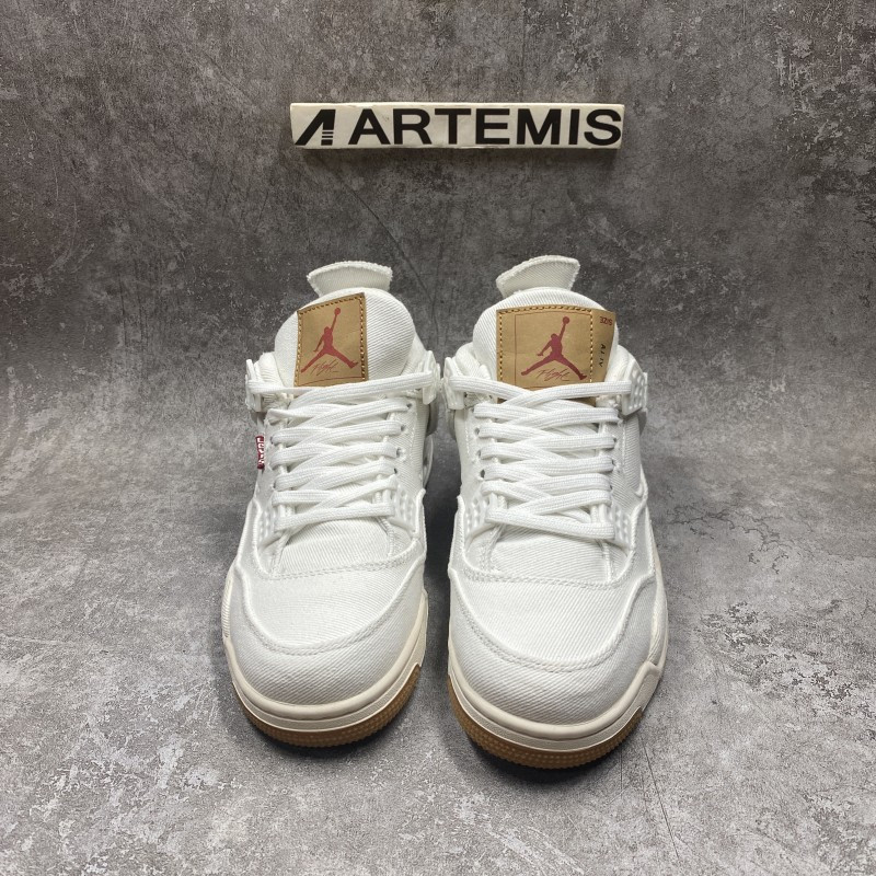 Air Jordan 4 Retro Levi