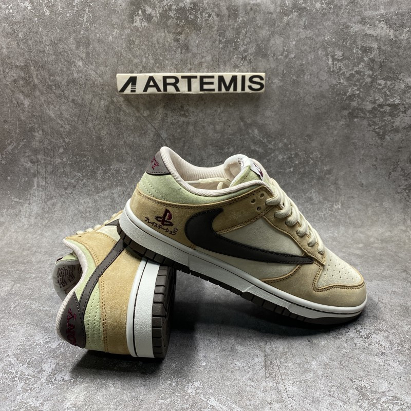 Nike Dunk SB Low Travis Scott x PlayStation
