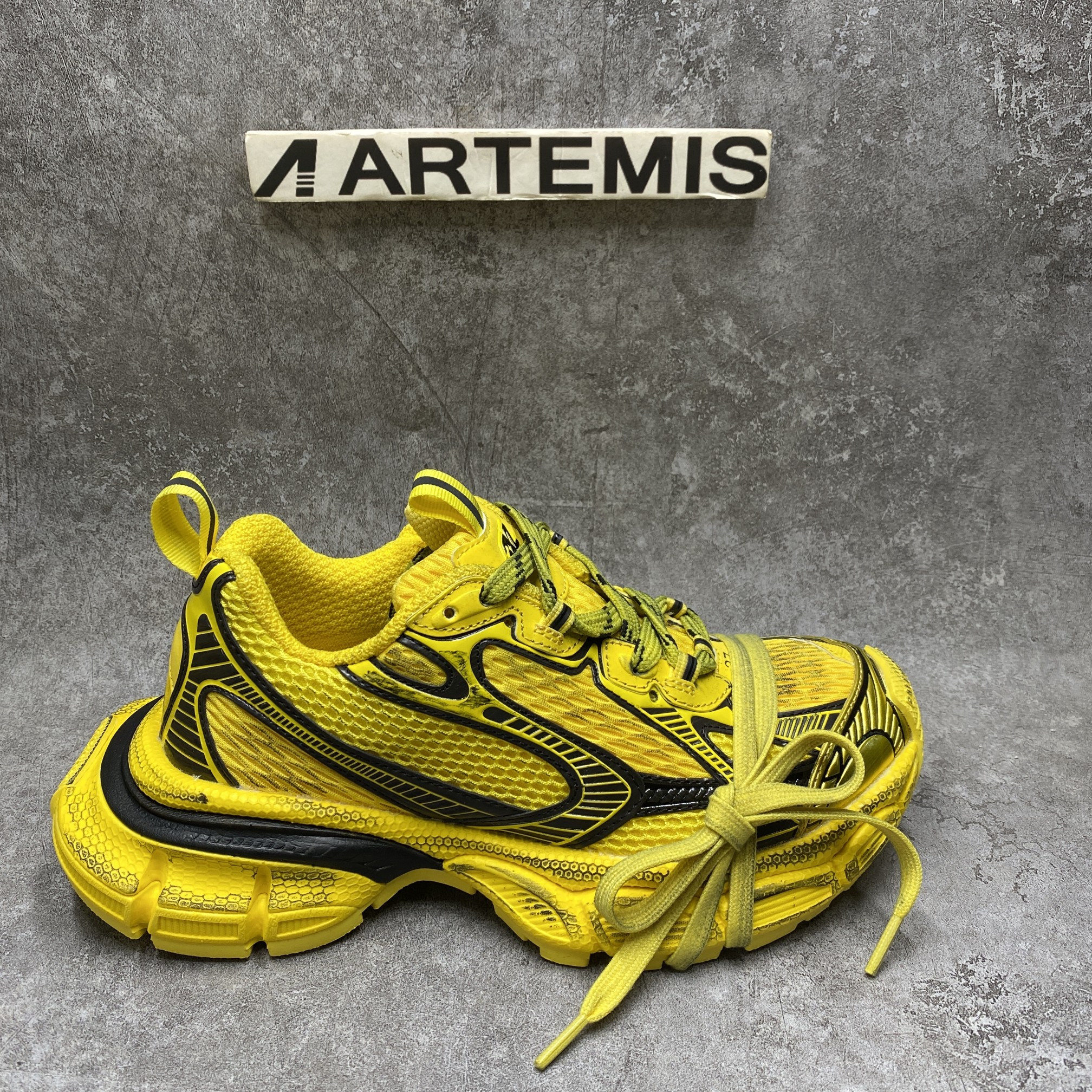 Balenciga 3XL Sneaker Worn Out Yellow Black