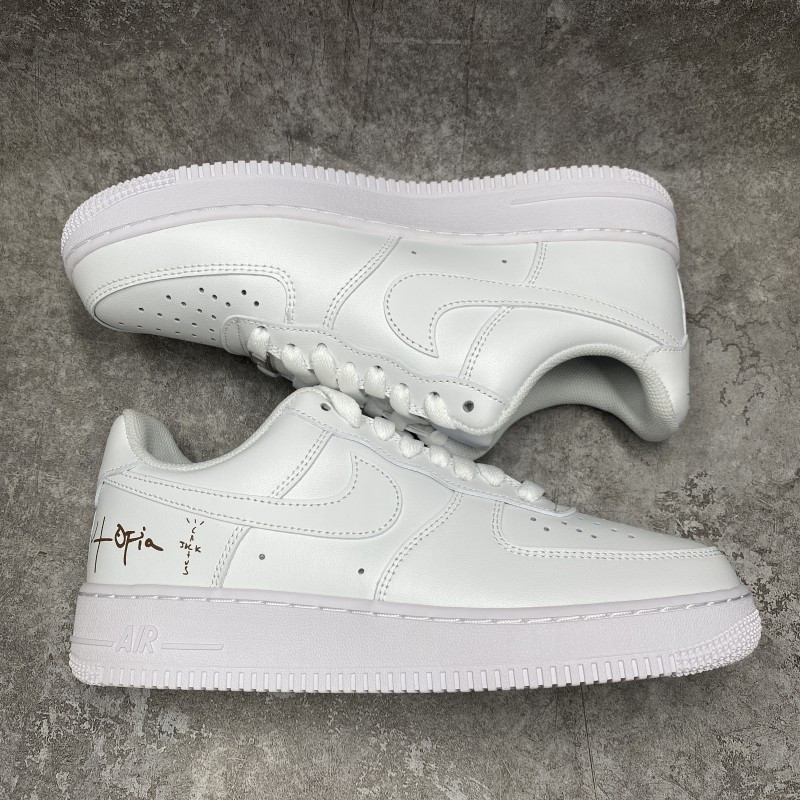 Nike Air Force 1 Low 