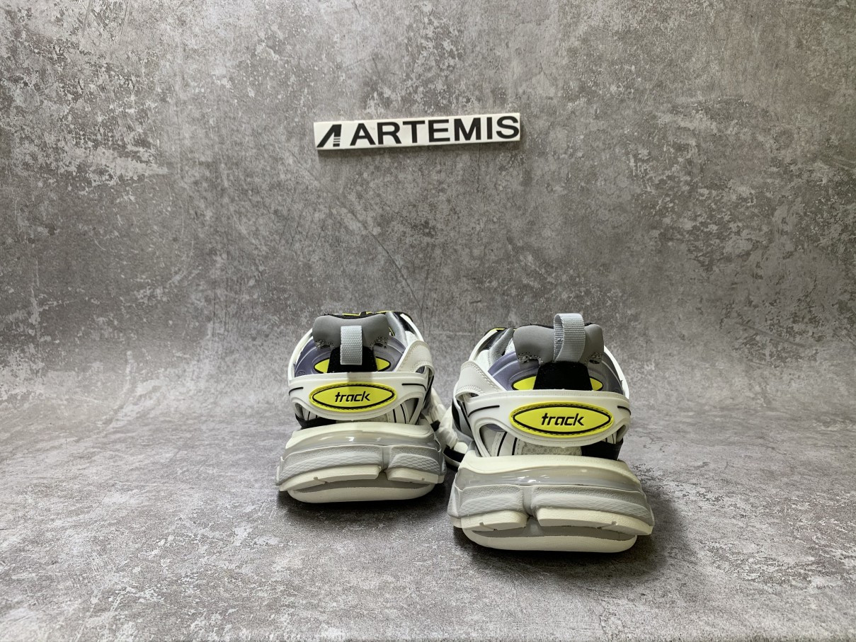 Balenciga Track Trainer White Black