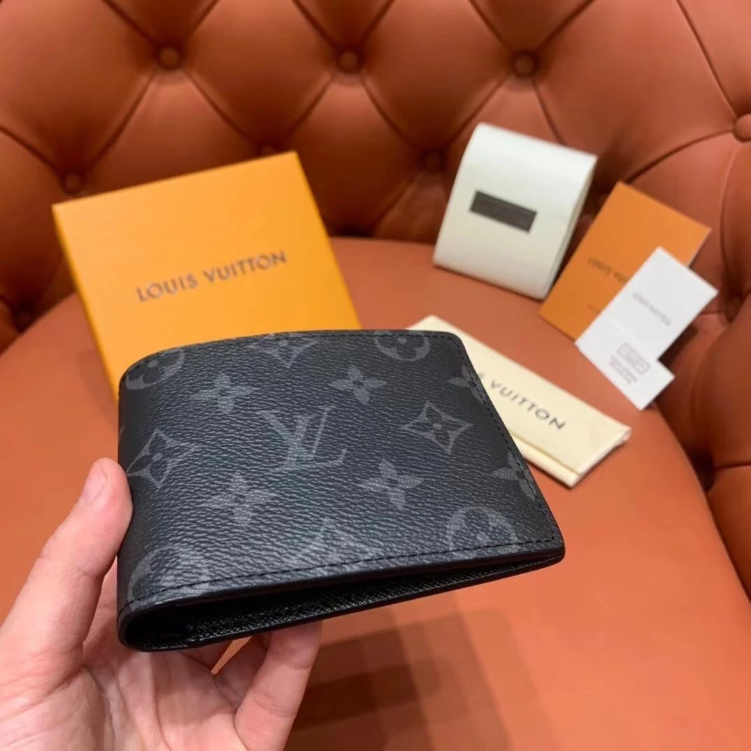LV Christmas MULTIPLE WALLET M61695