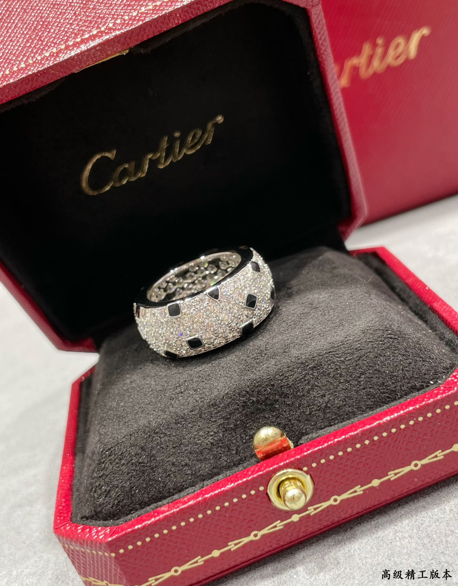 Ca*t*er spotted leopard ring