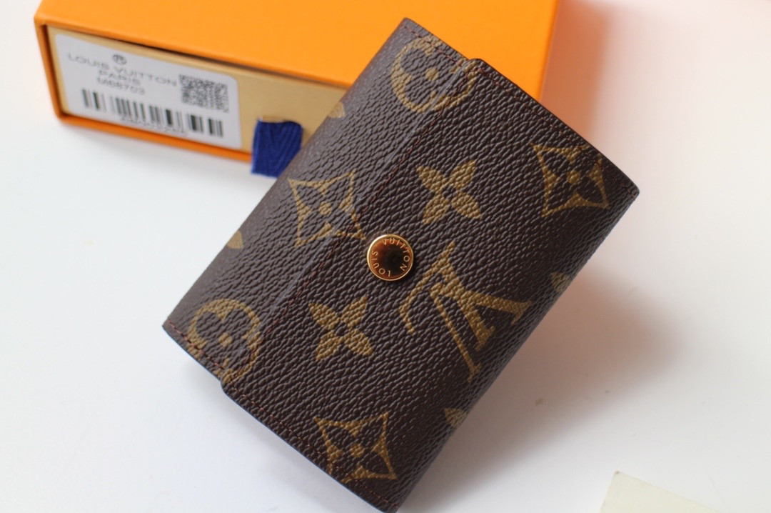 LV MICRO WALLET M68703