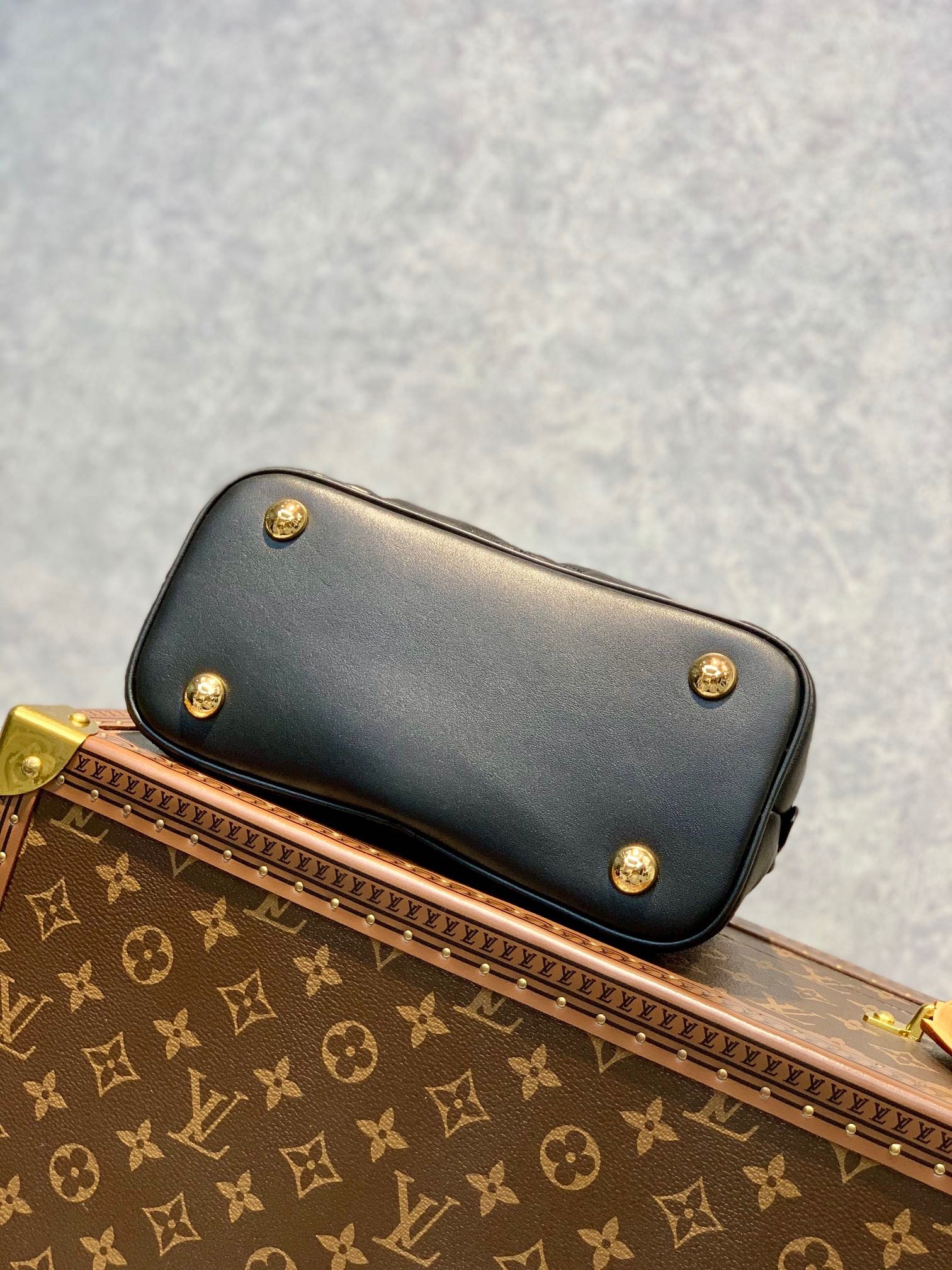 LV ALMA BB M59793