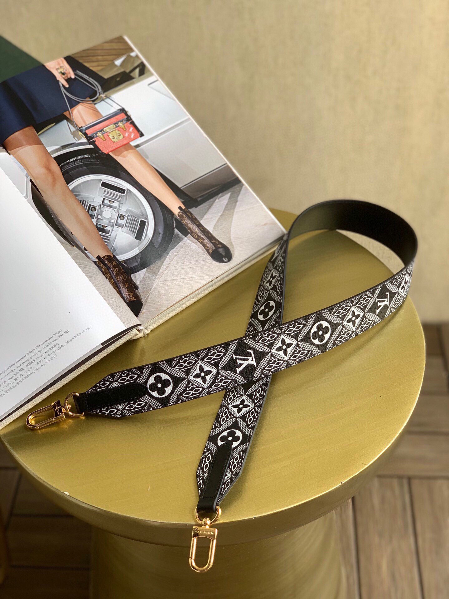 LV SINCE 1854 PETITE MALLE M57212