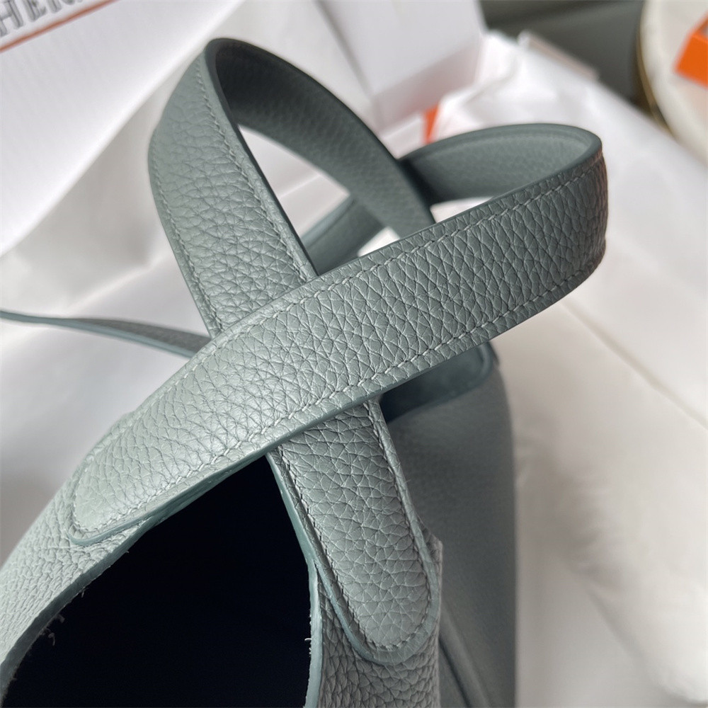 H**mes picotin 18cm almond green without original box