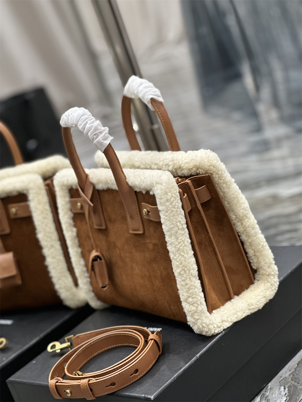 y*l sac de jour S*pple samll in suede and shearling dark cigar and natural beige