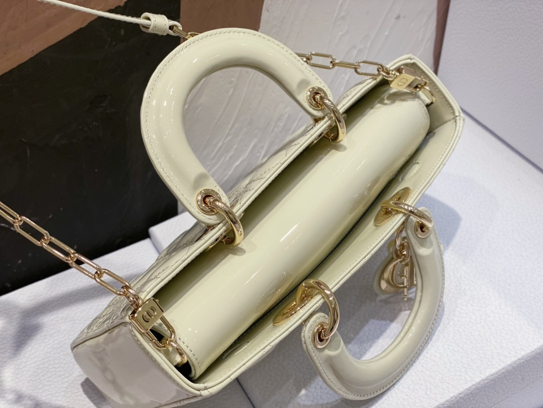 D*or small lady d-joy bag white patent 26x6x14cm