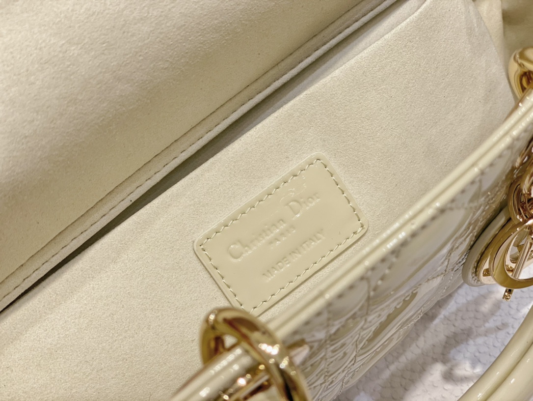D*or small lady d-joy bag white patent 26x6x14cm