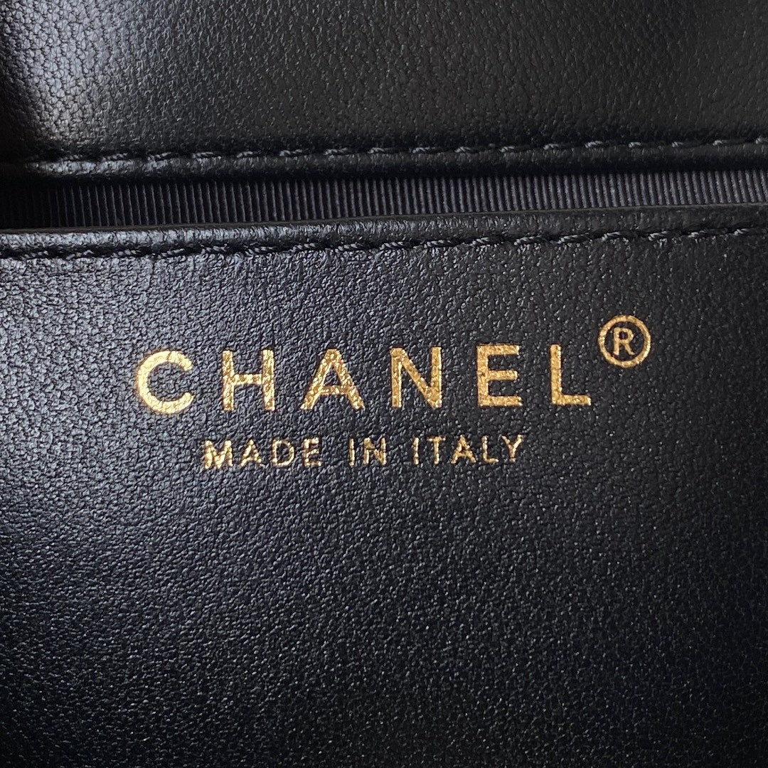 Ch*el baguette bag black 4.5 × 9.4 × 1.8 in