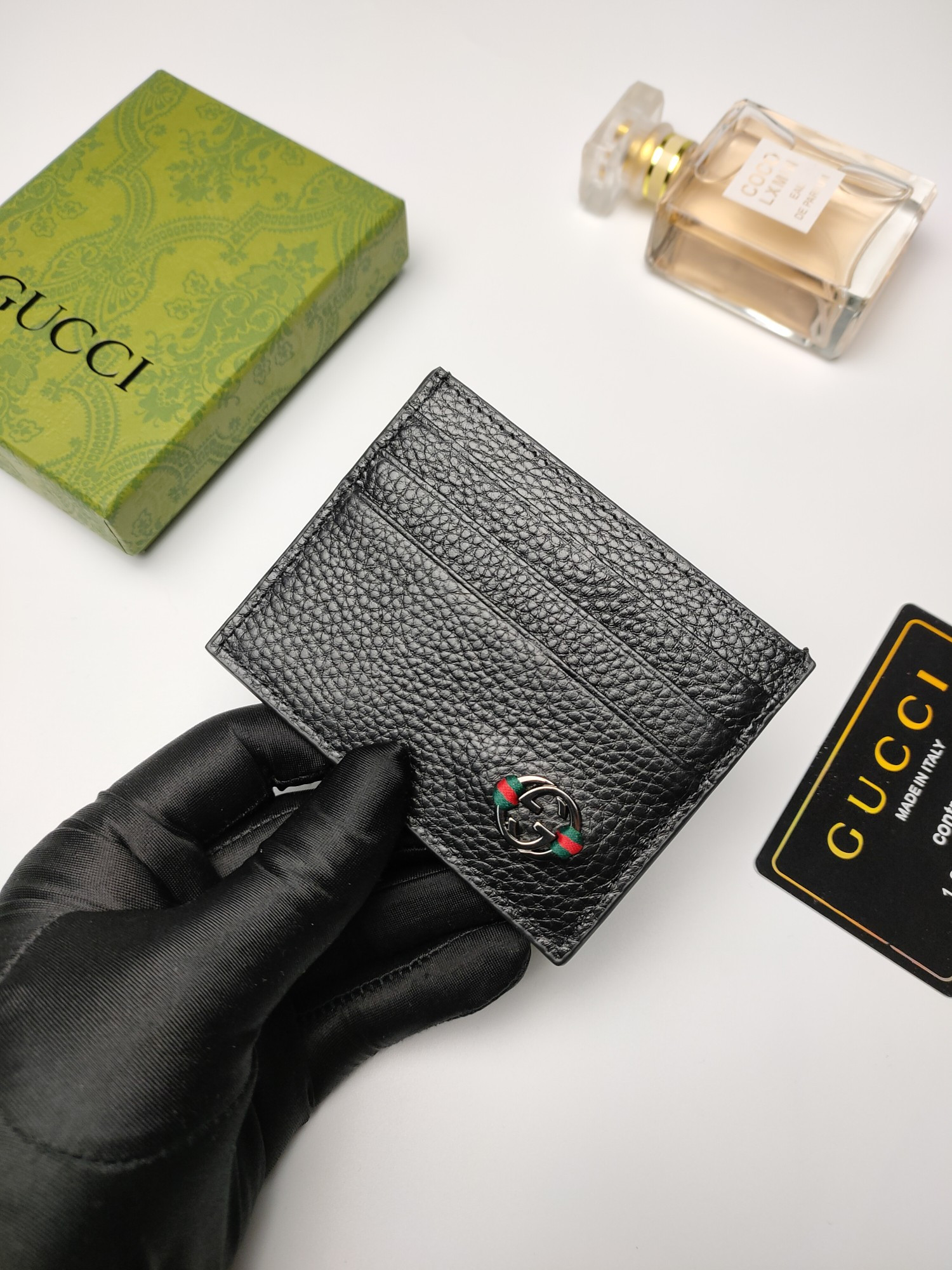 G*u*i gg card case wallet