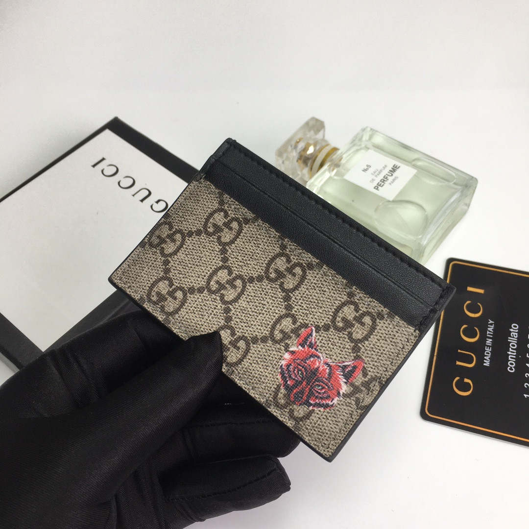 G*u*i gg card case wallet