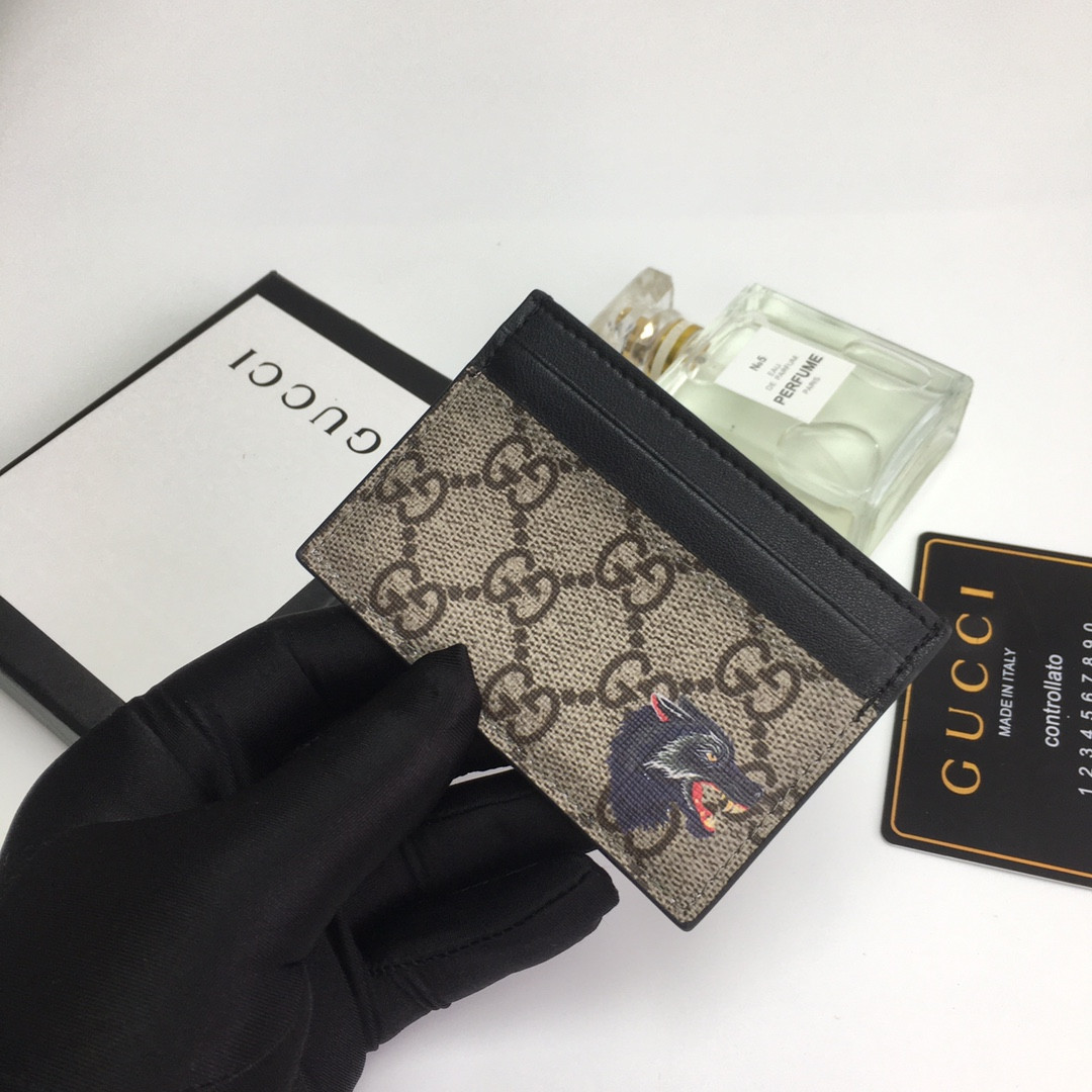 G*u*i gg card case wallet