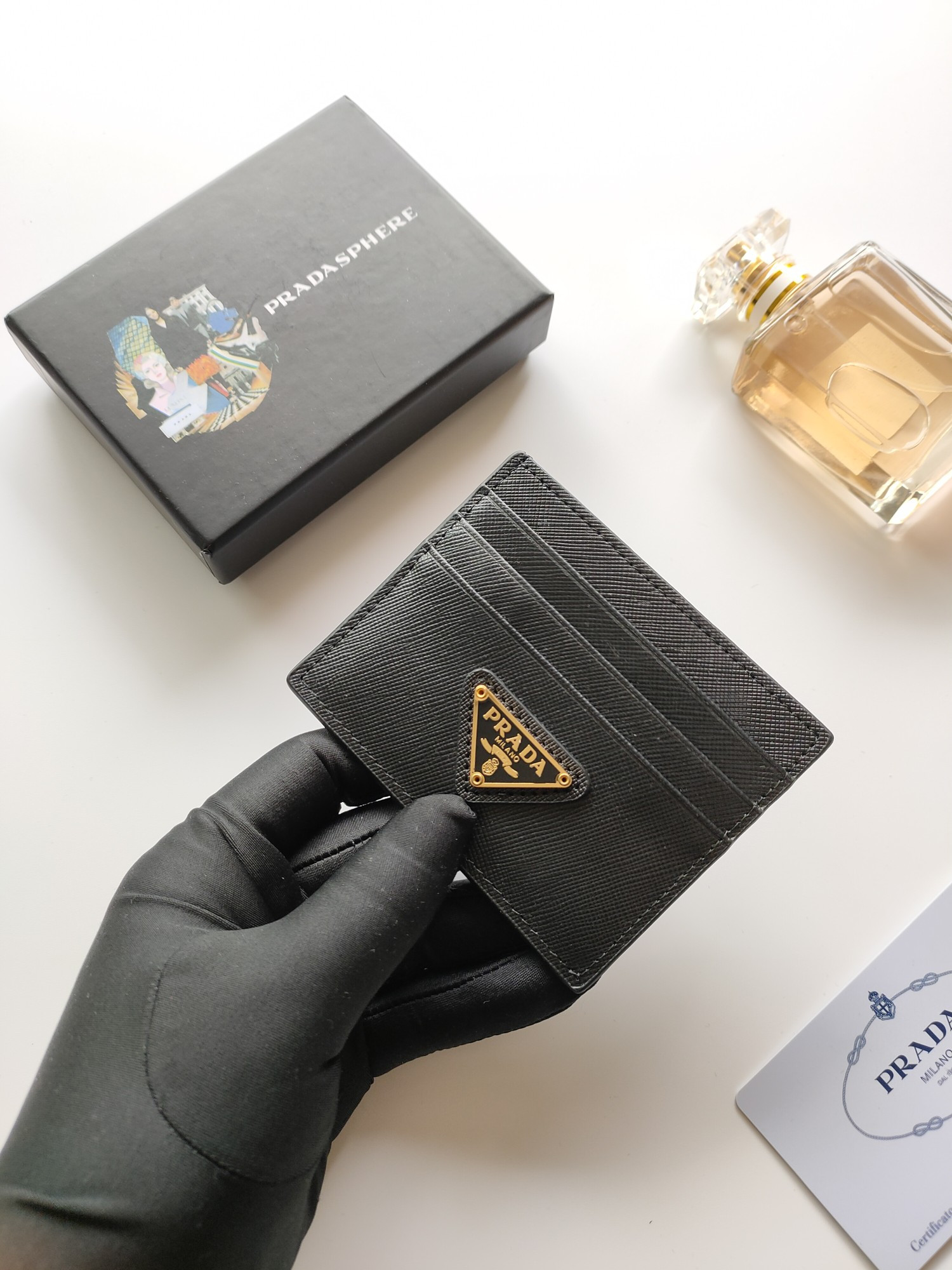 Pra*a card holder 8-10cm