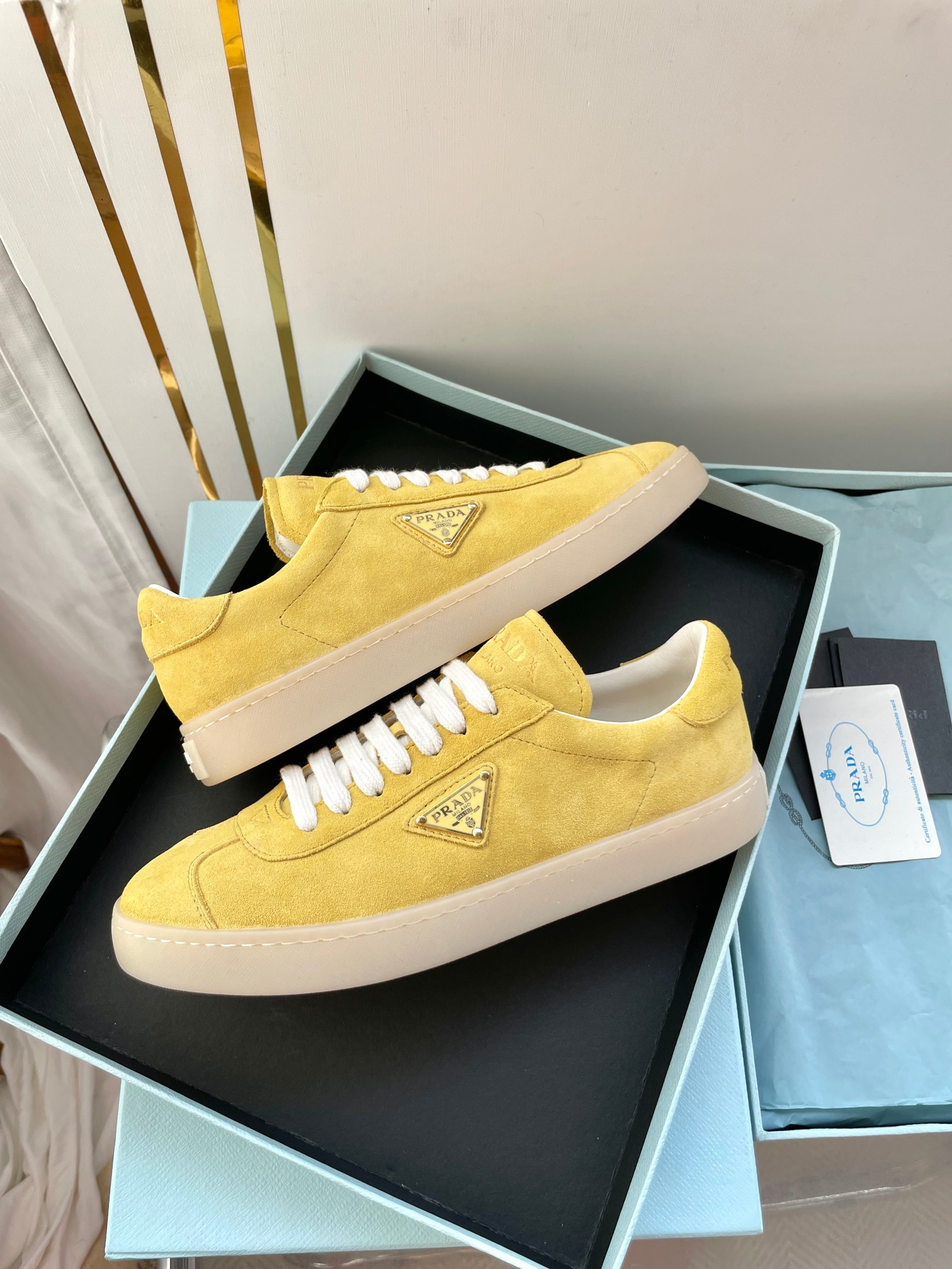 ua Pra*a downtown nappa leather sneakers