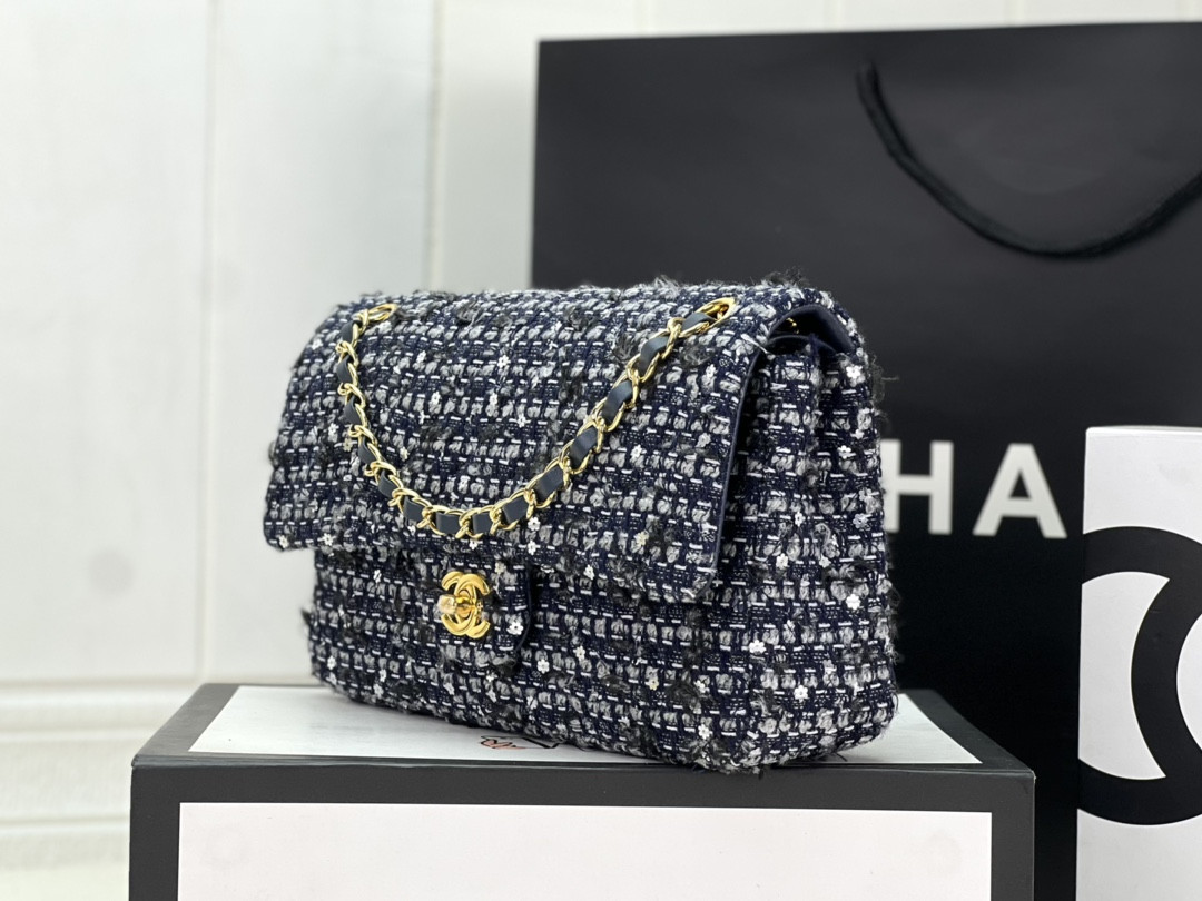 Ch*el classic 11.12 handbag tweed & gold-tone metal 6 × 9.9 × 2.5 in