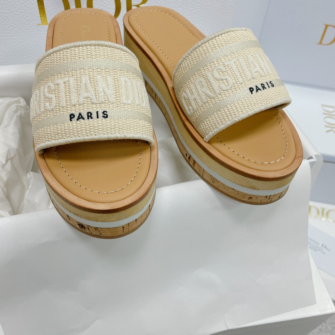 ua D*oriviera dway platform slide white embroidered cotton