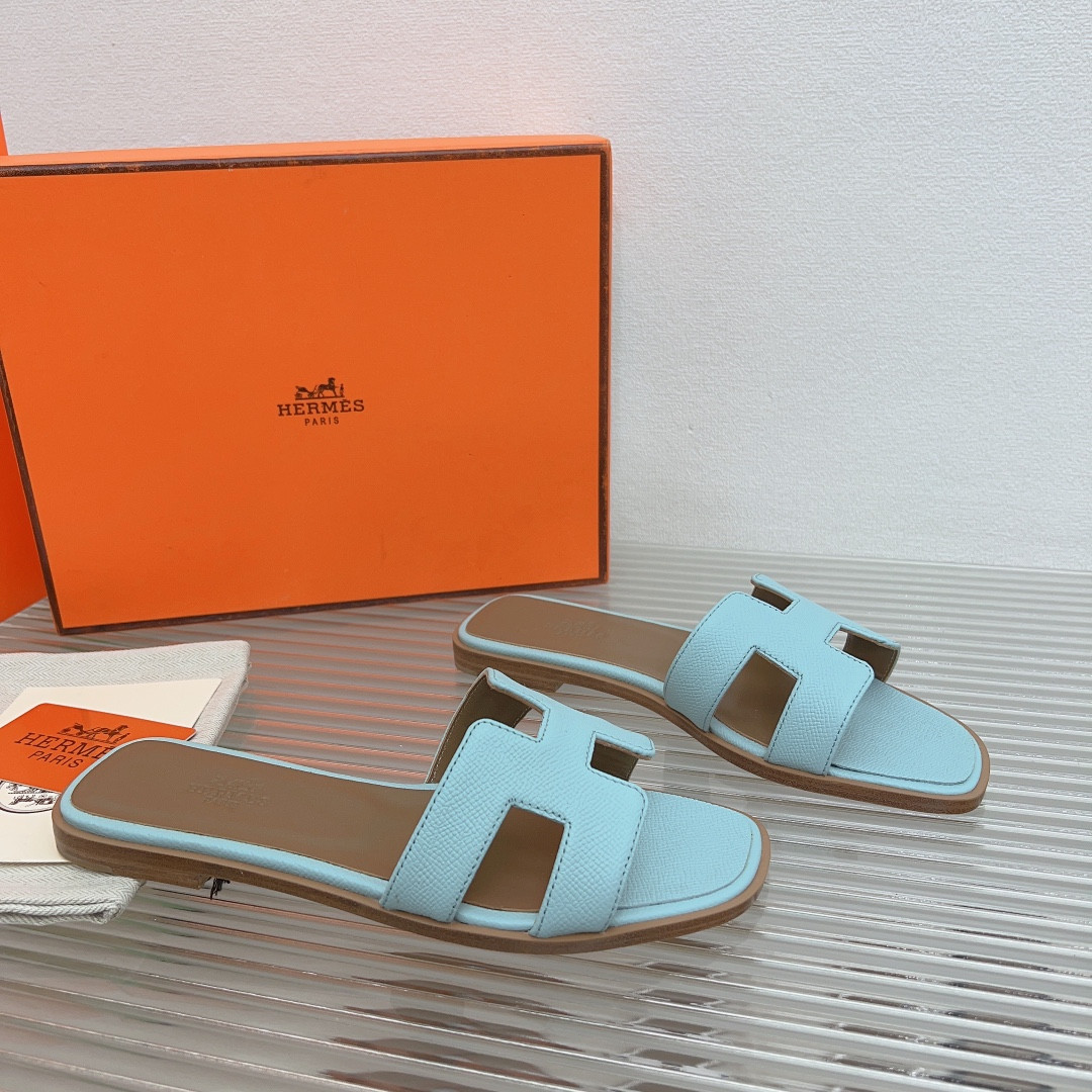 ua H**mes oran sandal