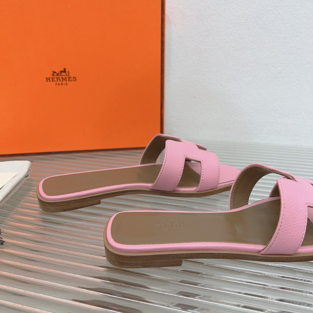 ua H**mes oran sandal