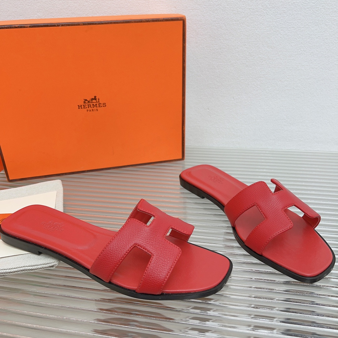 ua H**mes oran sandal