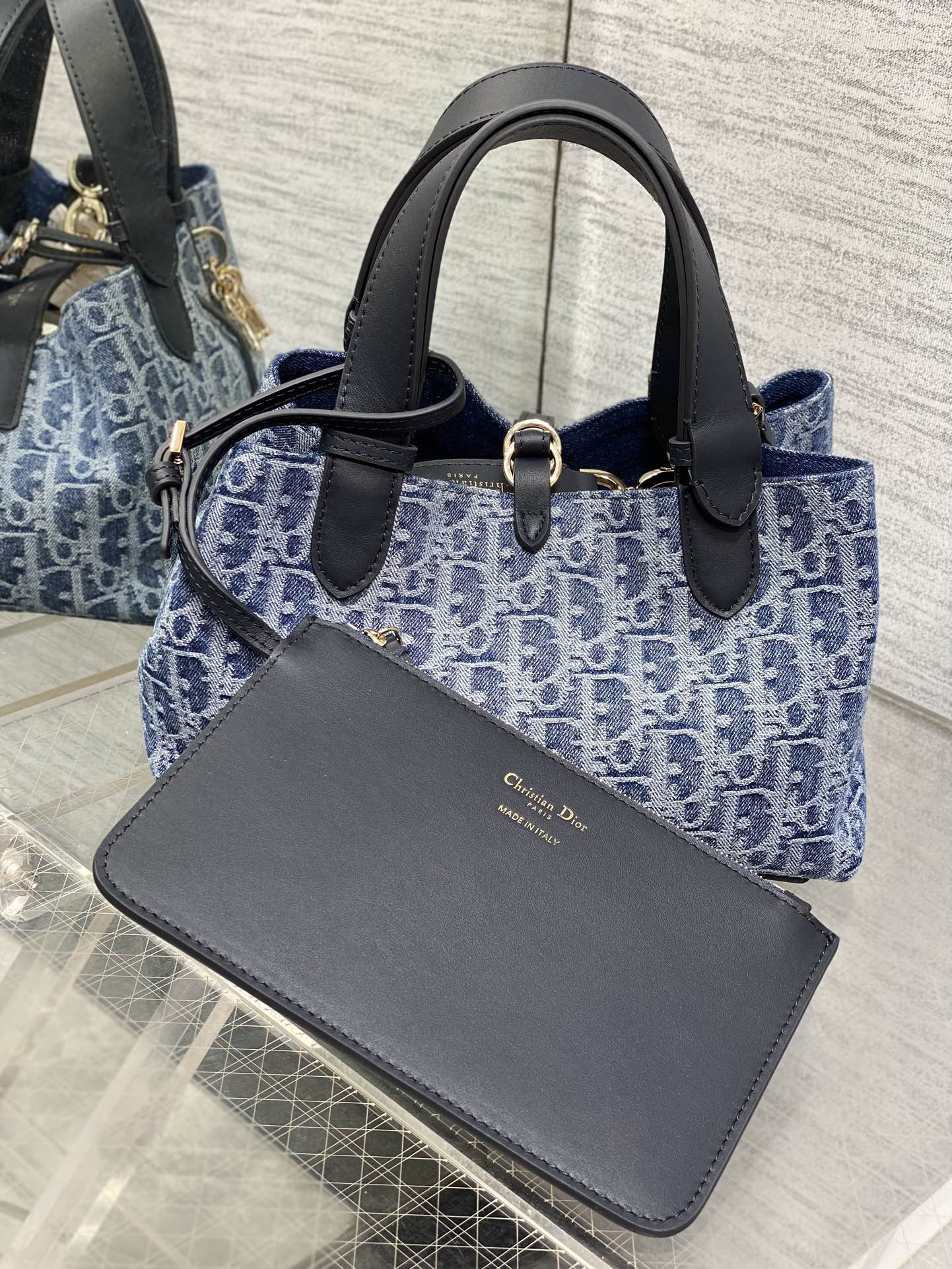 small d*or toujours bag blue De*1m d*or oblique jacquard 23 x15 x15cm