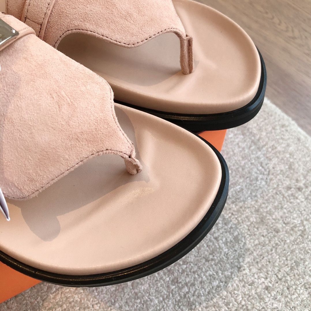 ua H**mes empire sandal