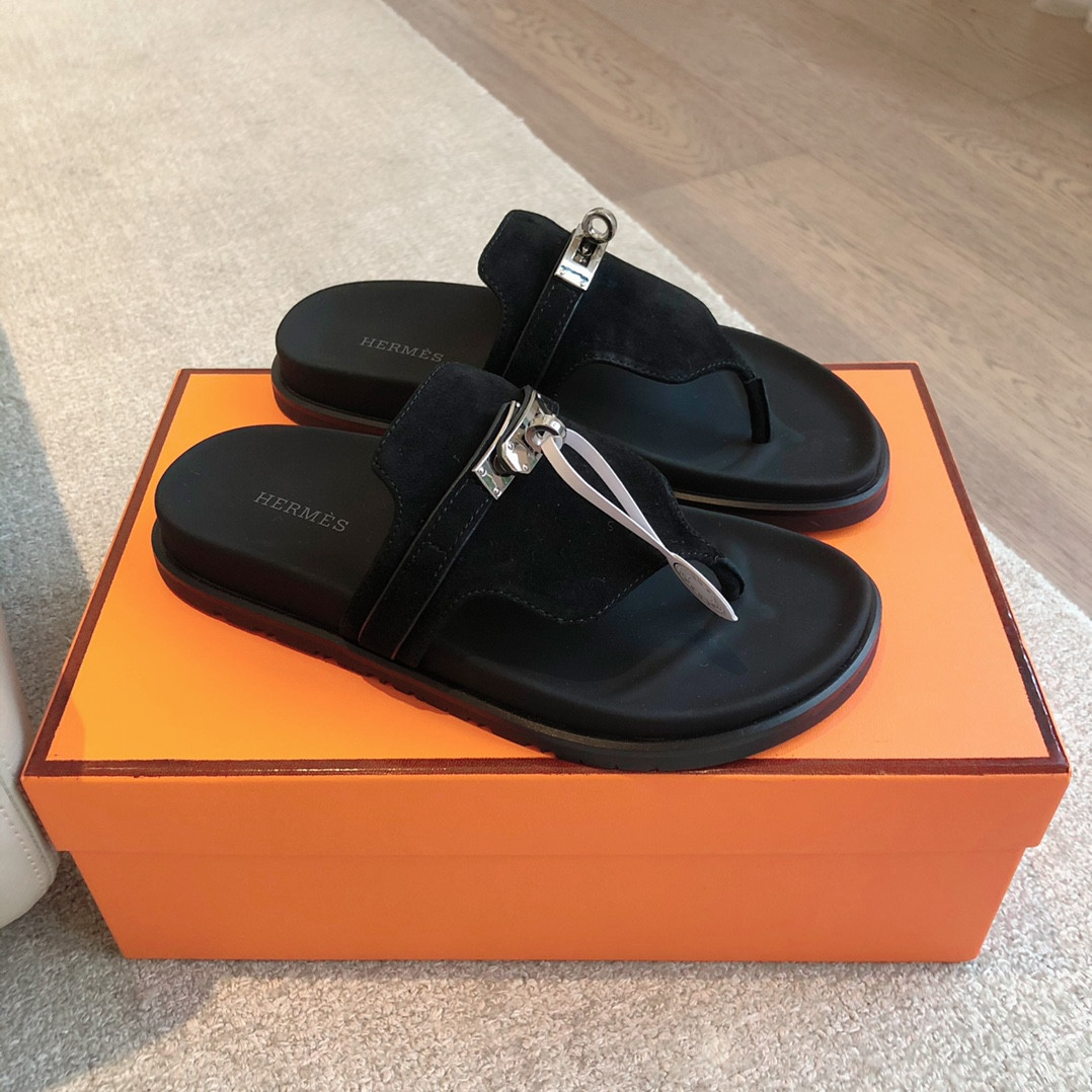 ua H**mes empire sandal
