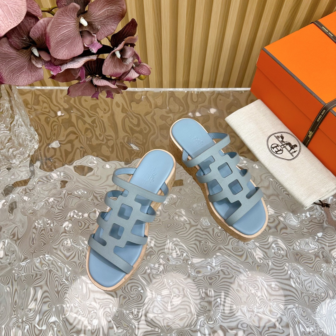 ua H**mes isabella 30 sandal
