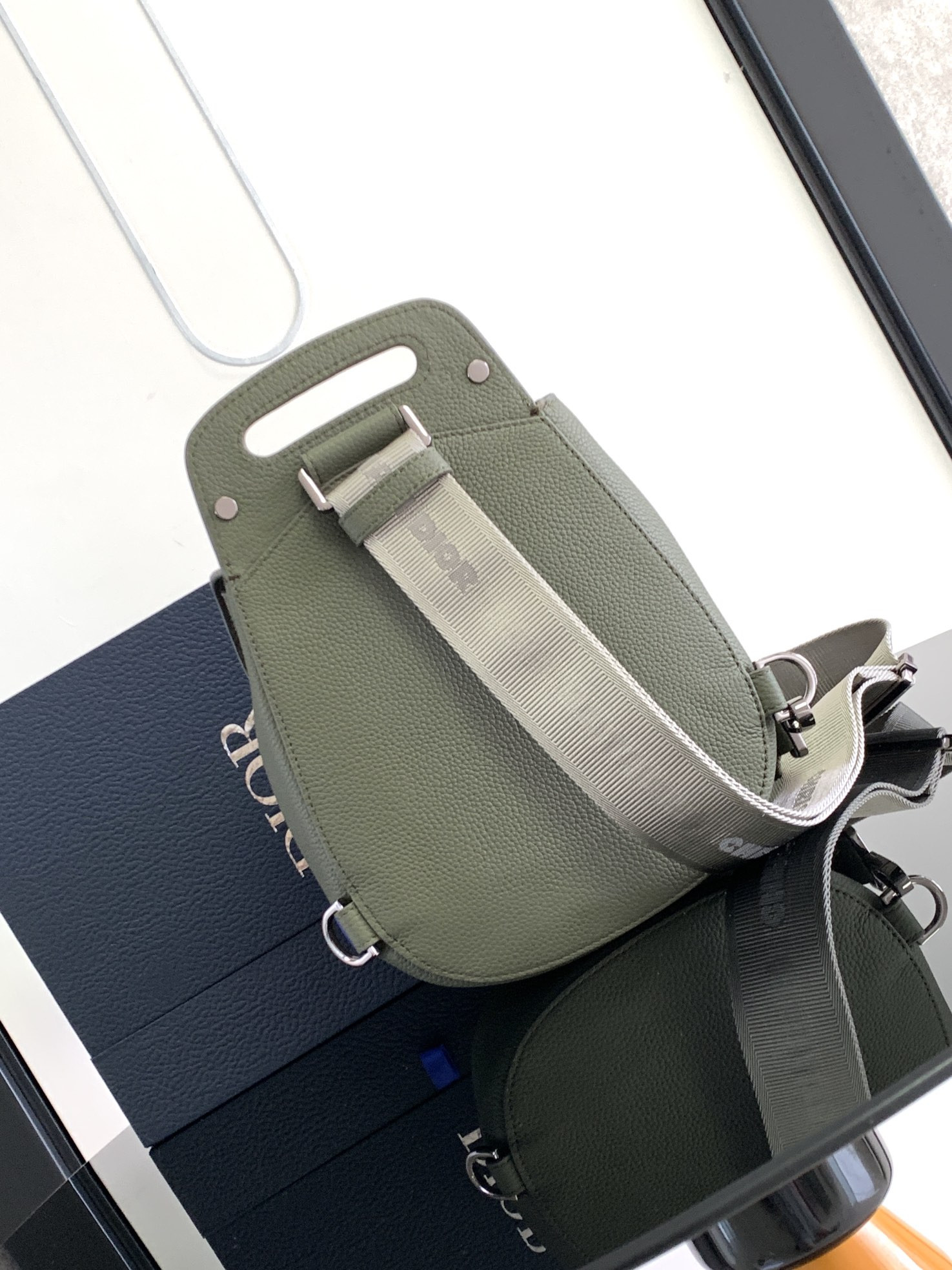 D*or gallop backpack 19x27.5x11.5cm