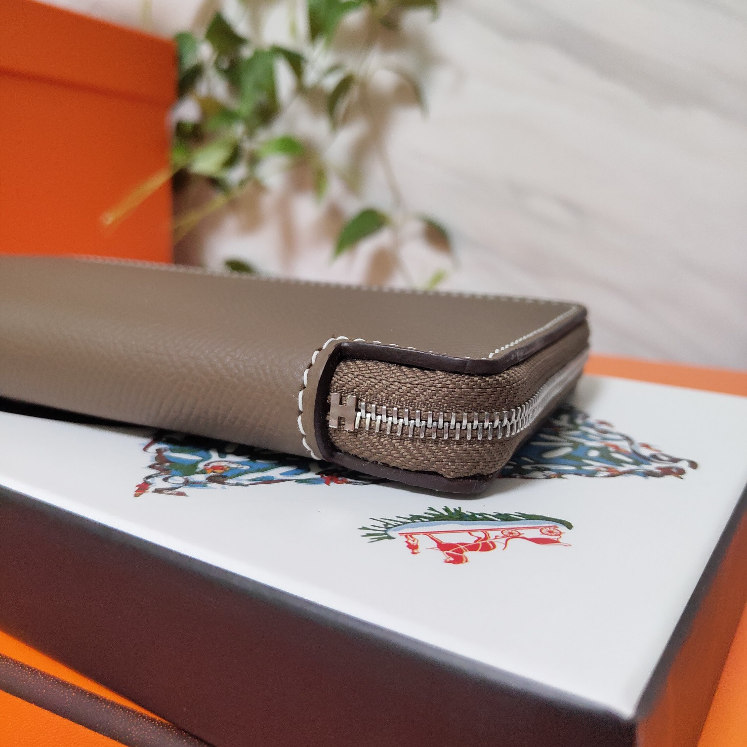 H**mes long wallet 20x11cm