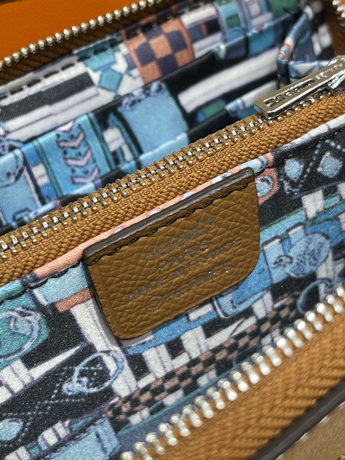 H**mes wallet 11.5x2x9.5cm