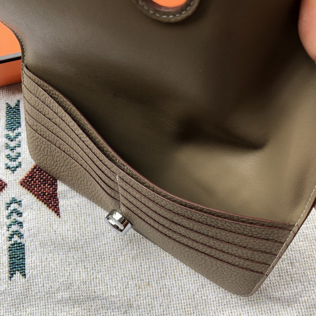 H**mes dogon duo wallet