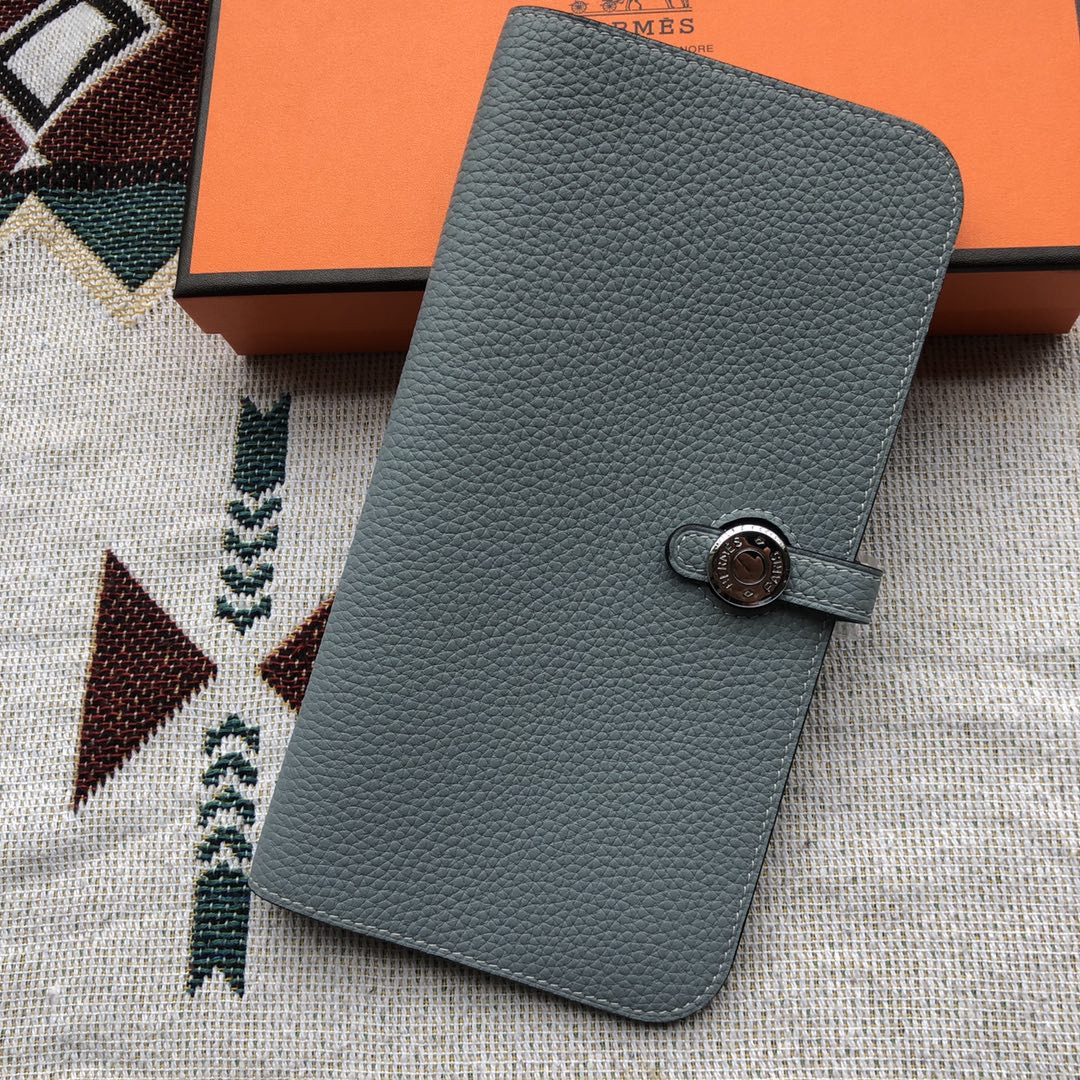 H**mes dogon duo wallet