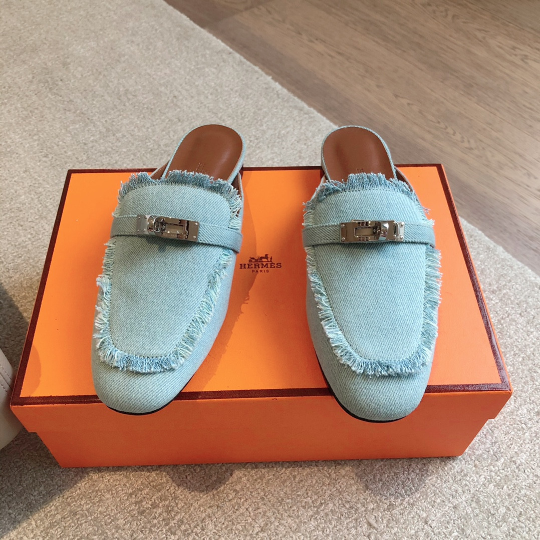 ua H**mes oz mule