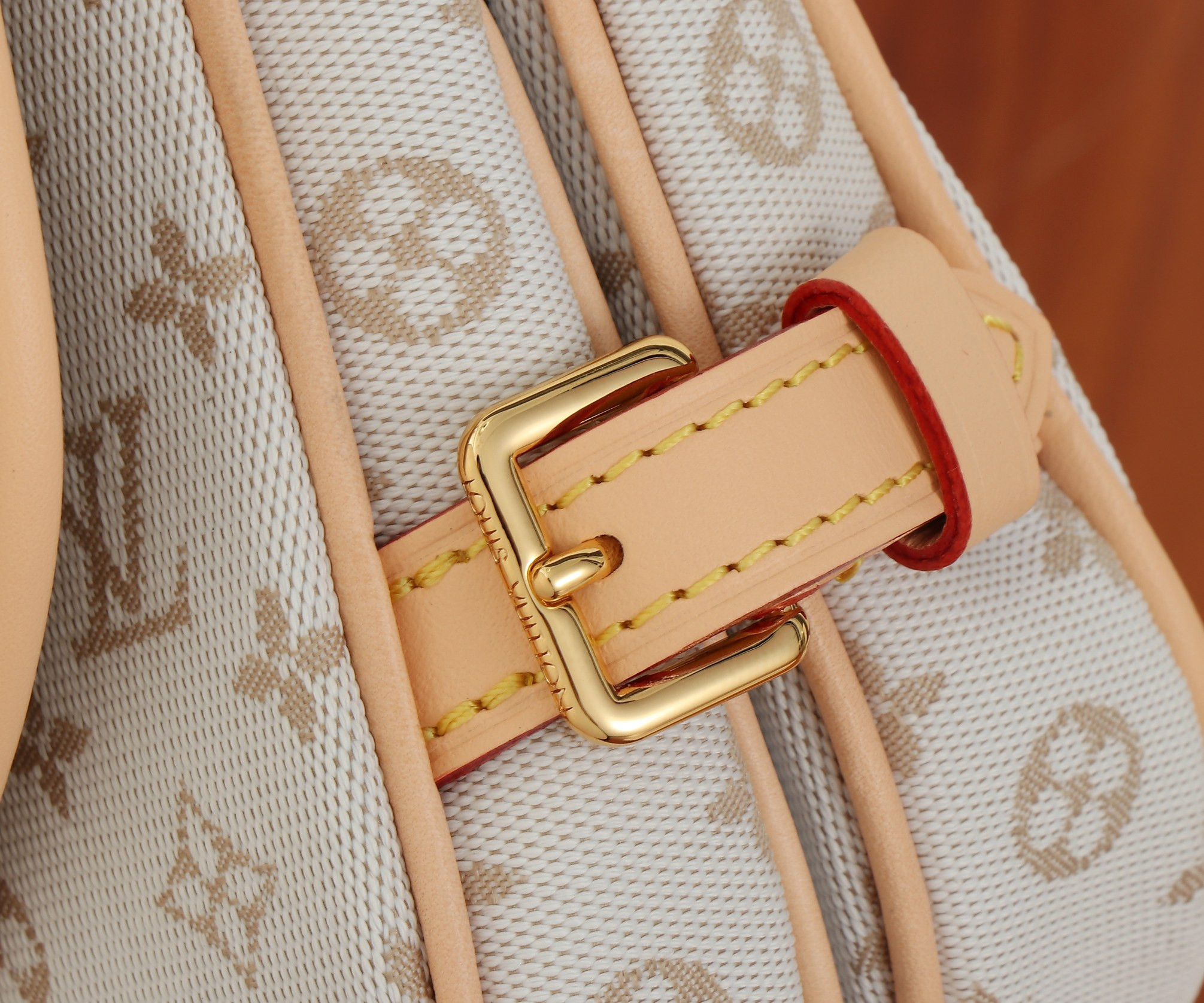 LV Saumur BB M12327 20x16x7.5CM