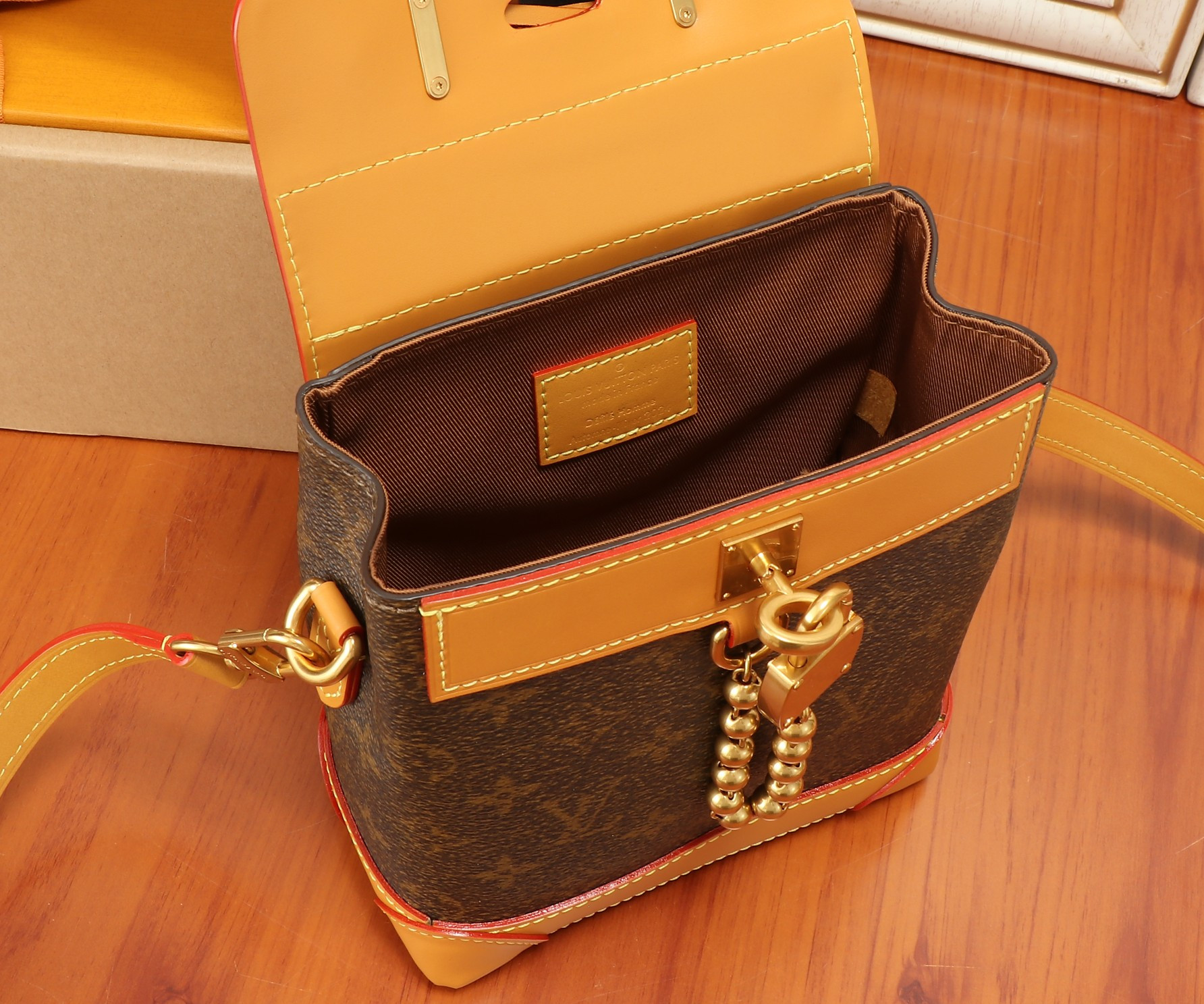 LV Steamer 15 Marque Déposée M11630 16.5x20x8.5CM