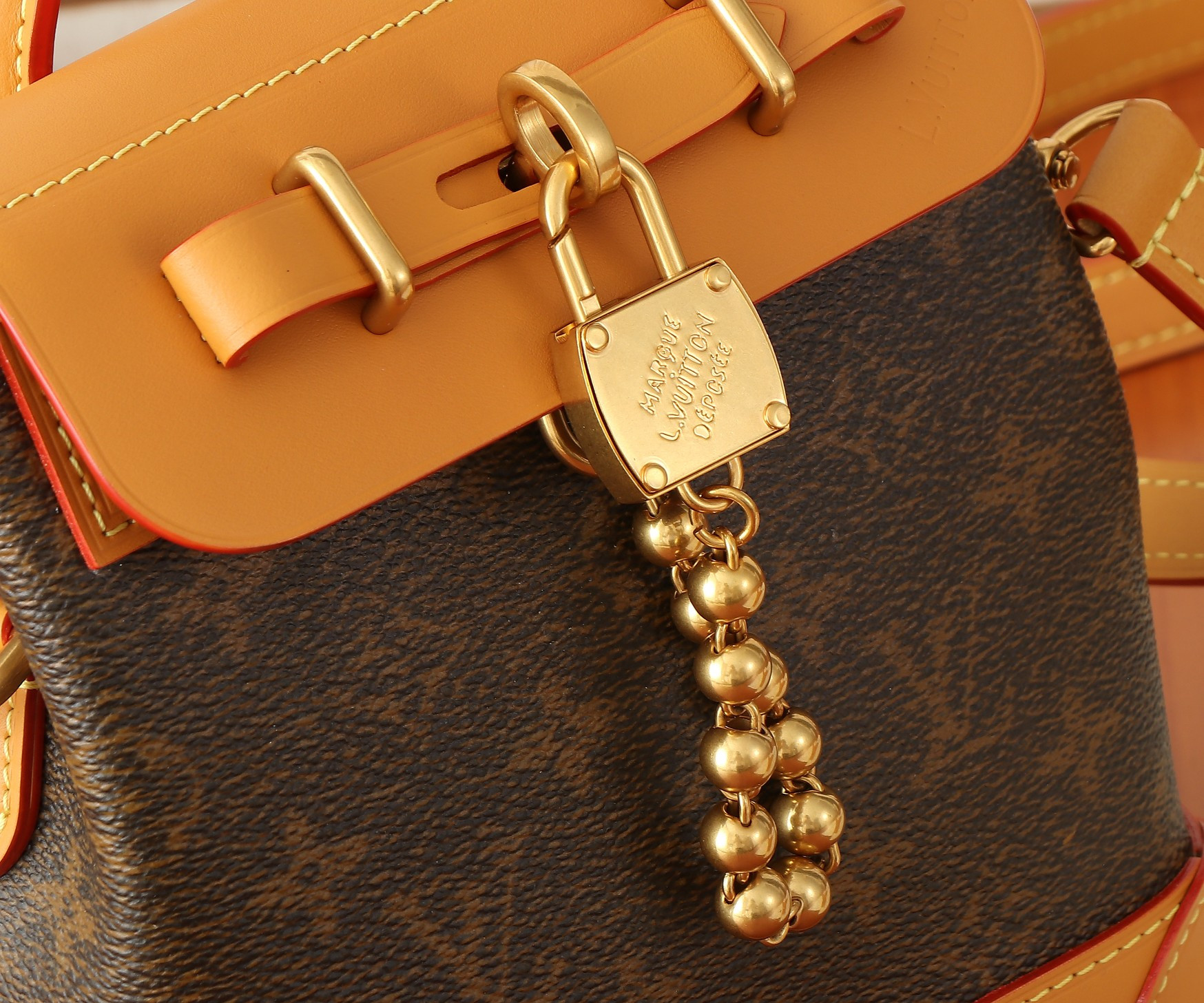 LV Steamer 15 Marque Déposée M11630 16.5x20x8.5CM