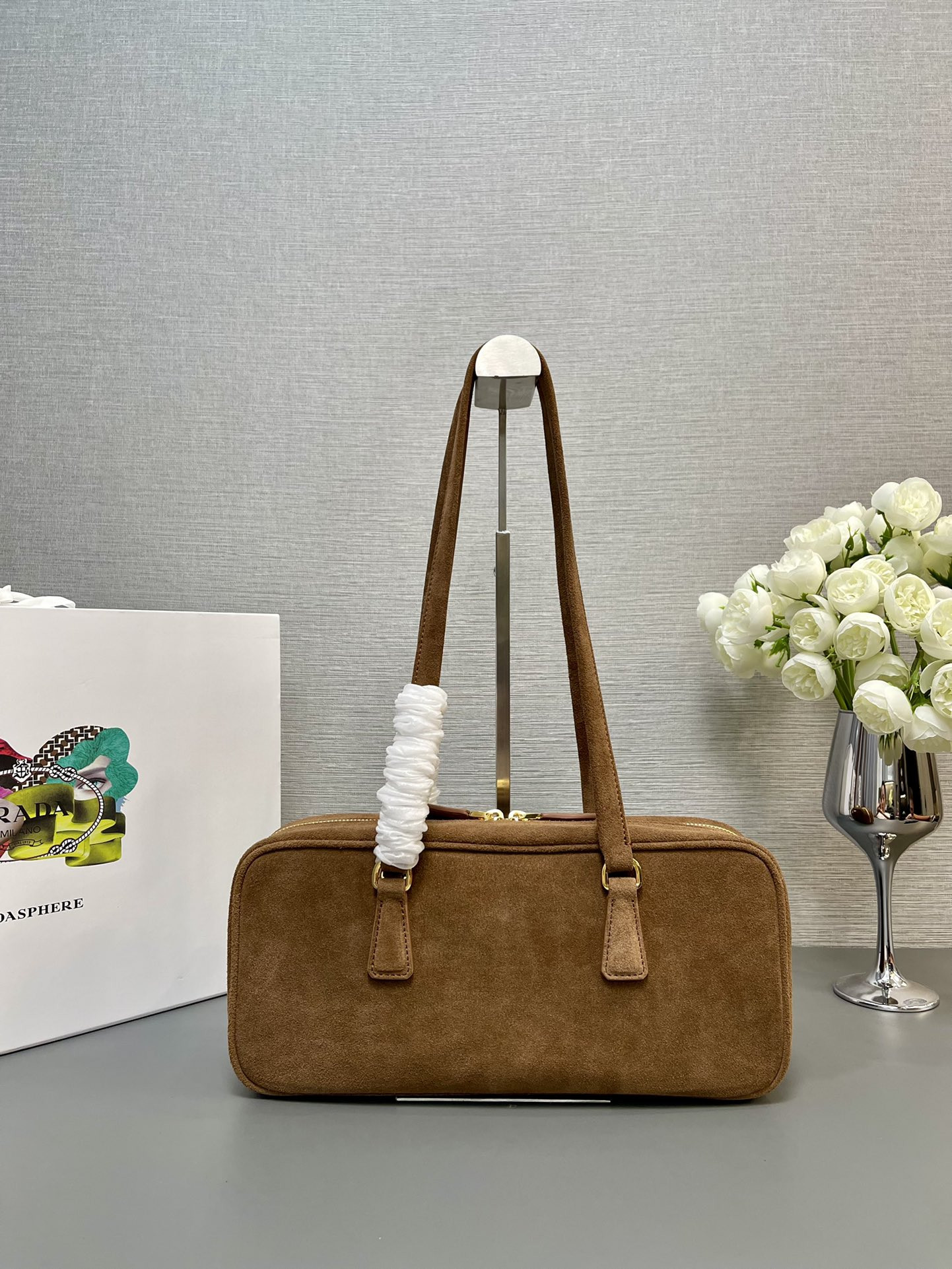 Pra*a re-edition 1978 handle bag 30x14x8.5cm