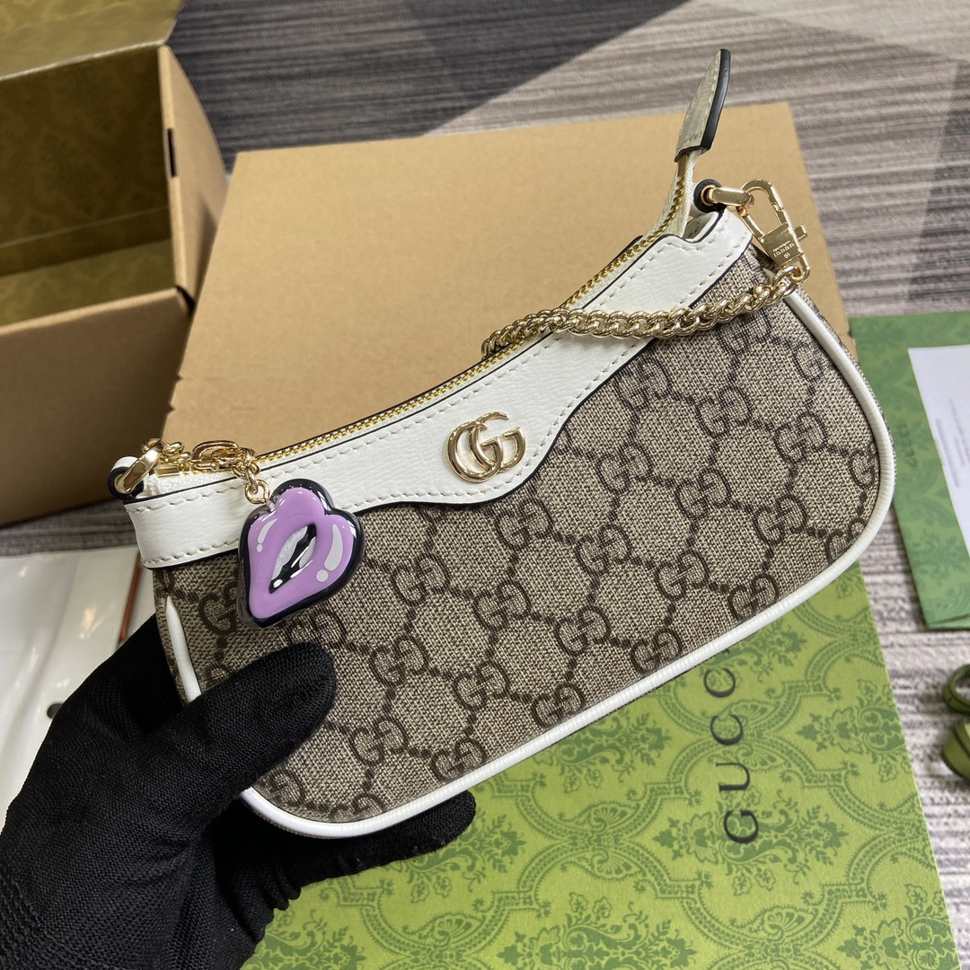 G*u*i x hattie stewart bag 10 x 19 x 3 cm